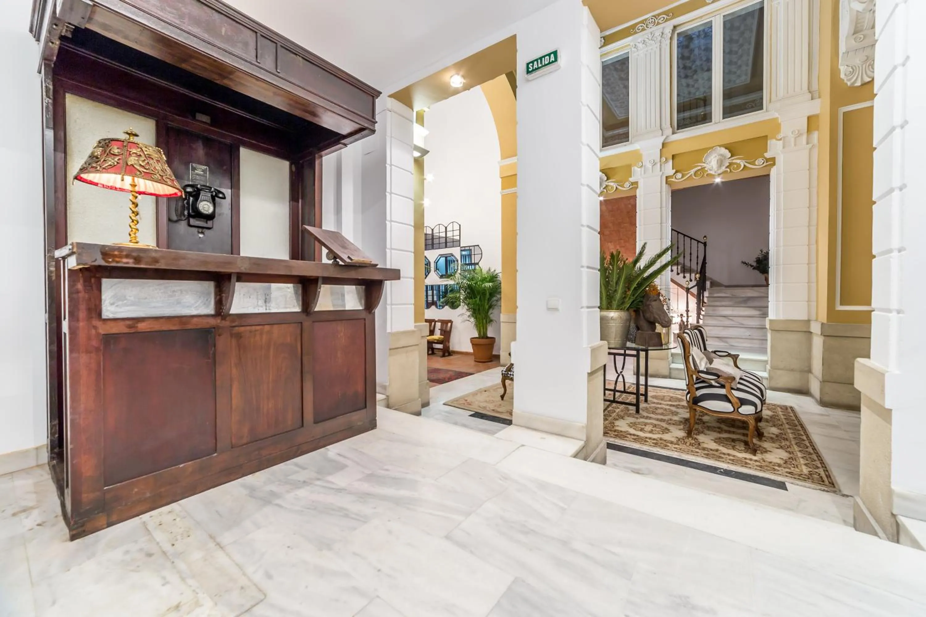 Lobby or reception in Palacio de Rojas by Moontels