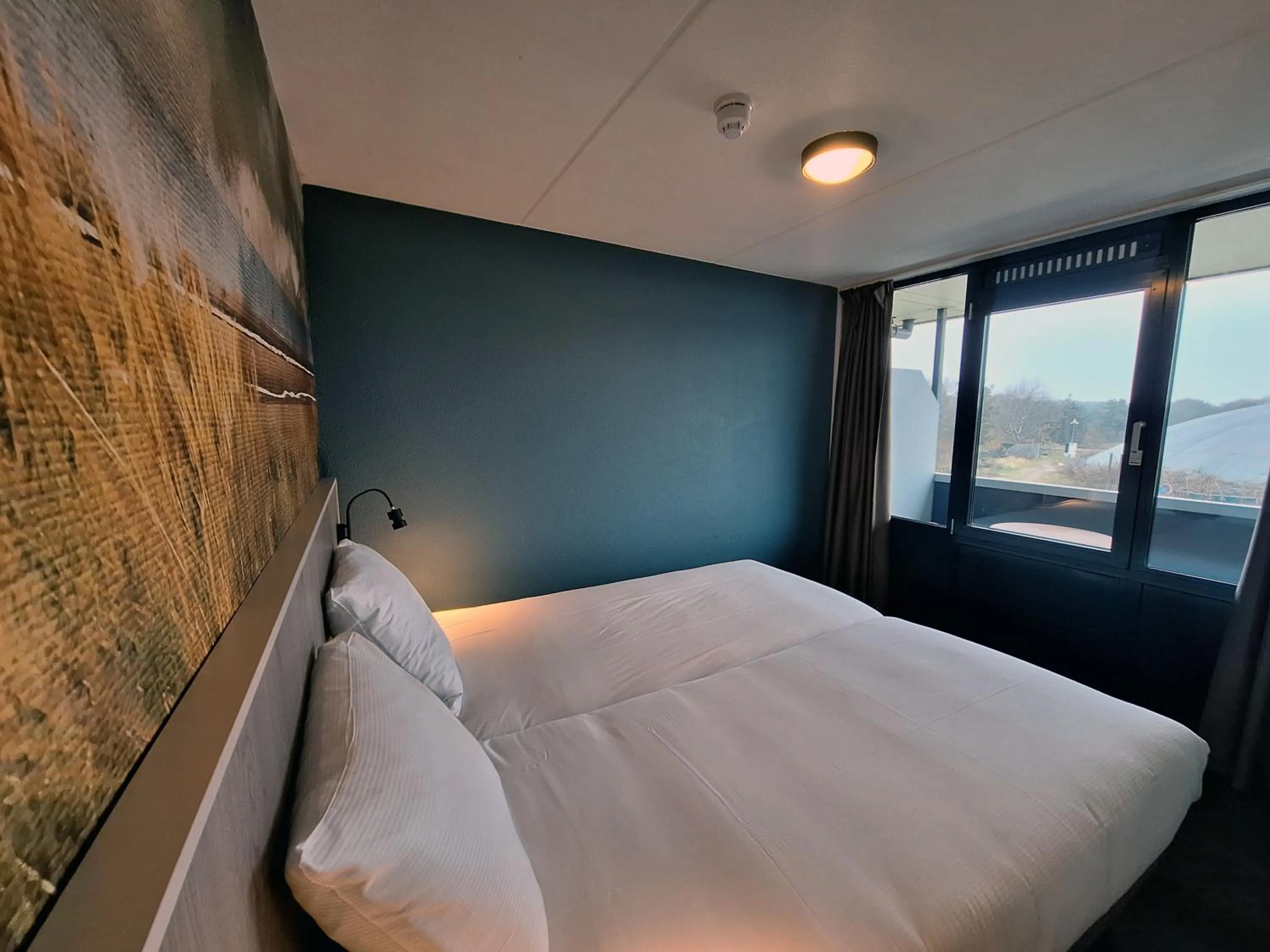 Bedroom, Bed in Fletcher Hotel-Restaurant Noordsee-Ameland