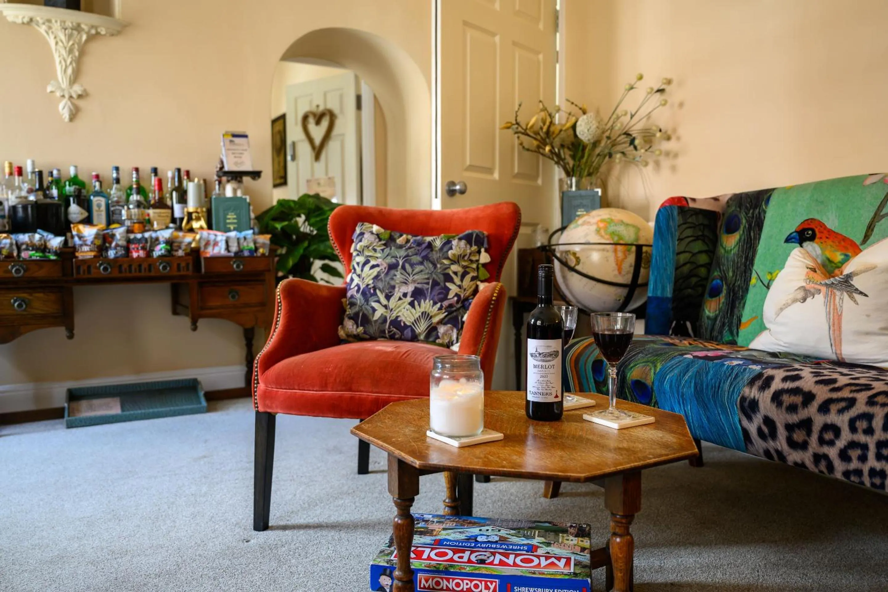 Living room in Darwin's Townhouse
