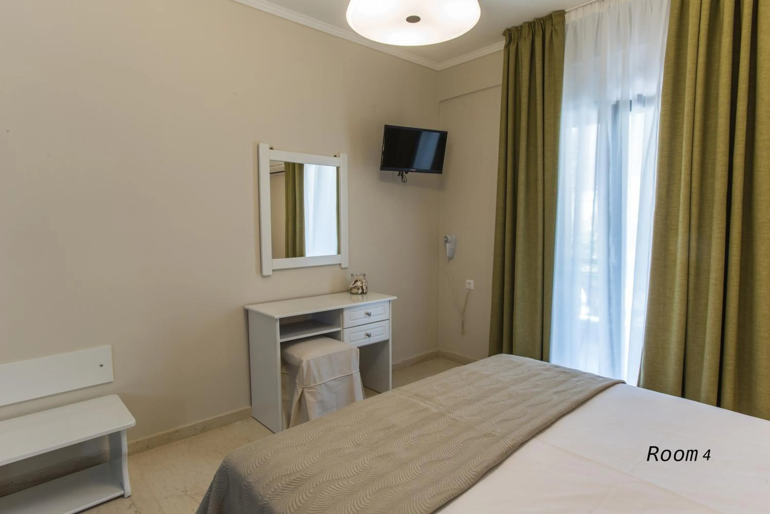 TV and multimedia, Bed in Hotel Oriana - Adults Only