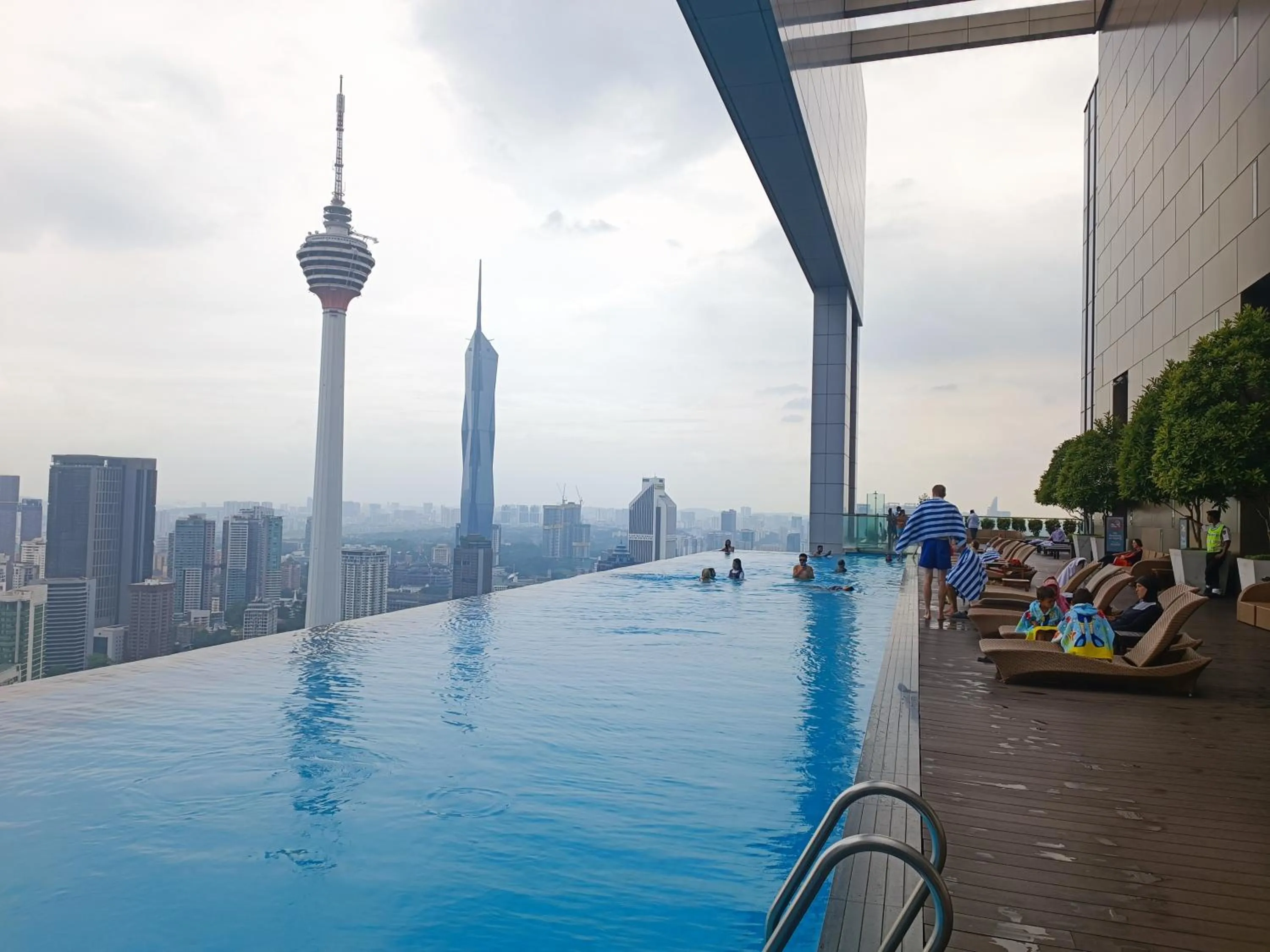 Swimming pool in Castle Quest Residence
