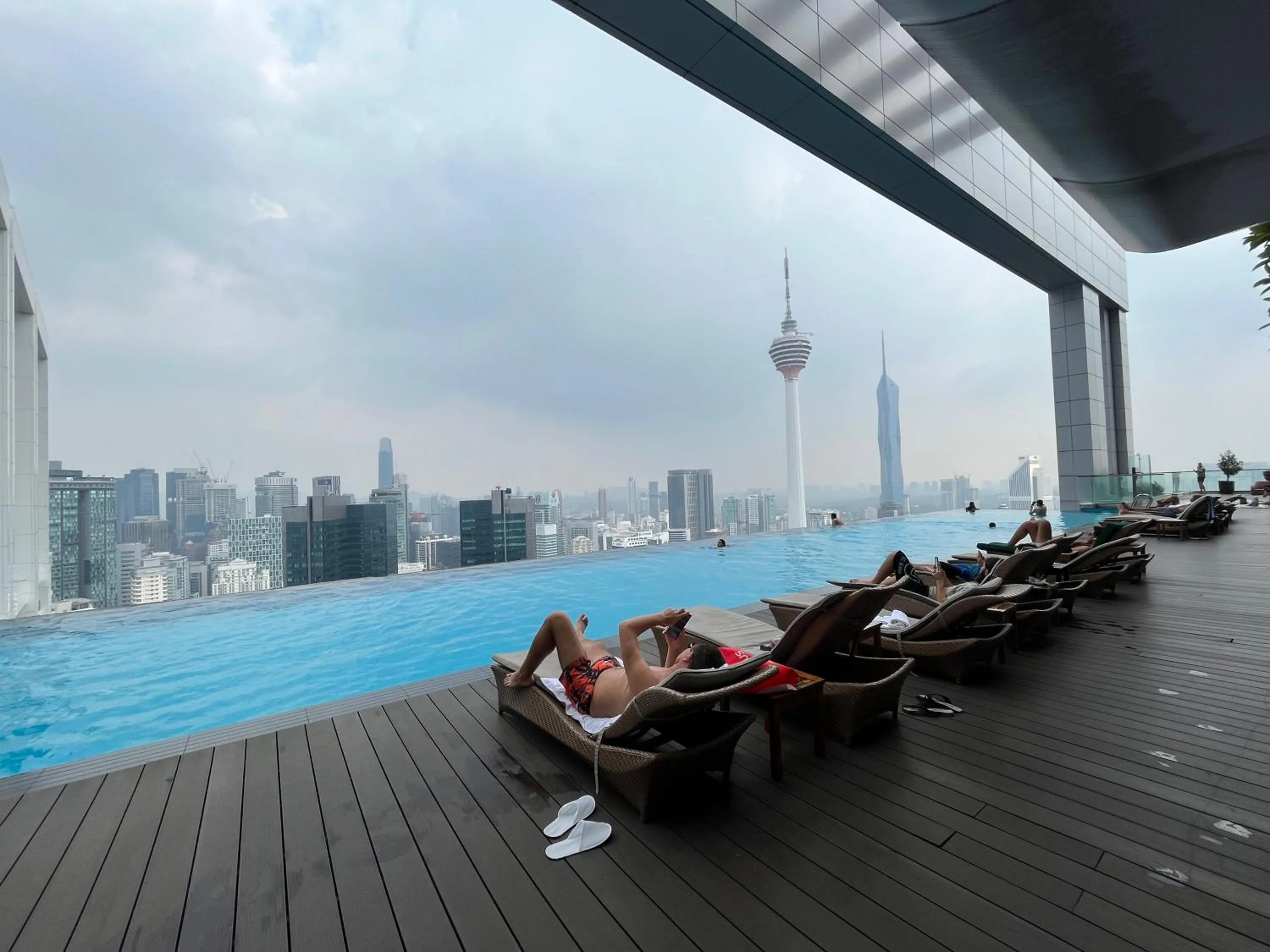 Day in Castle Quest Residence