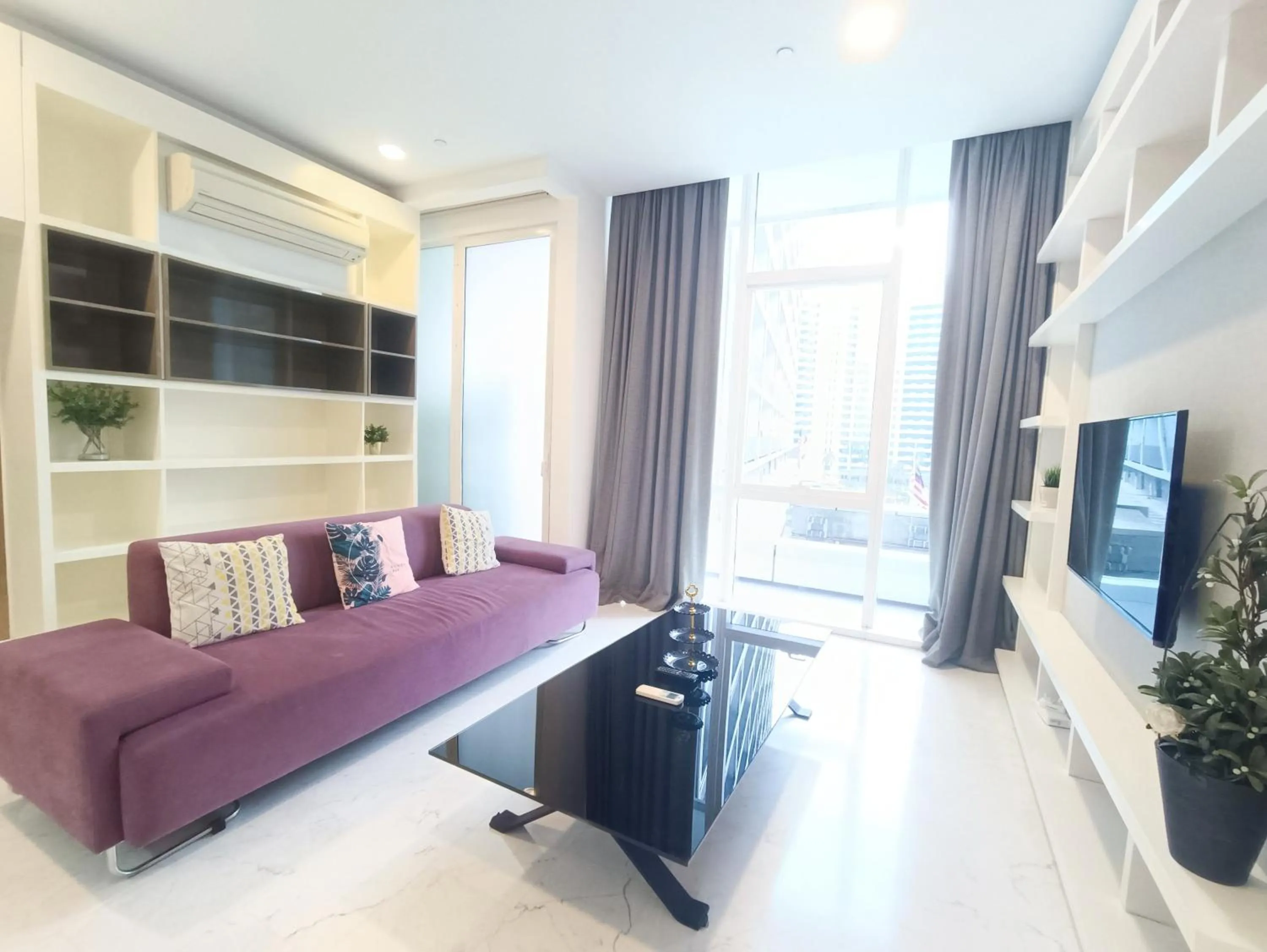 TV and multimedia in Castle Quest Residence