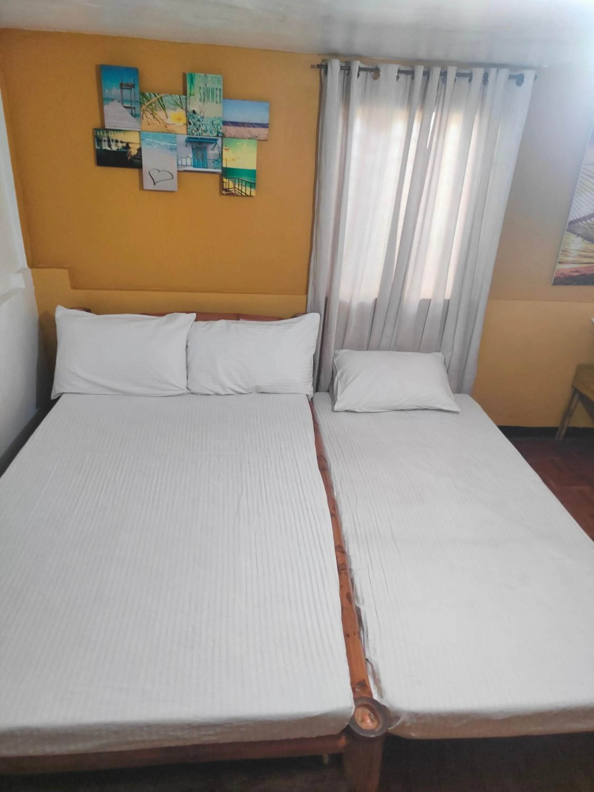 Bed in Beach Front Calatagan Apartelle