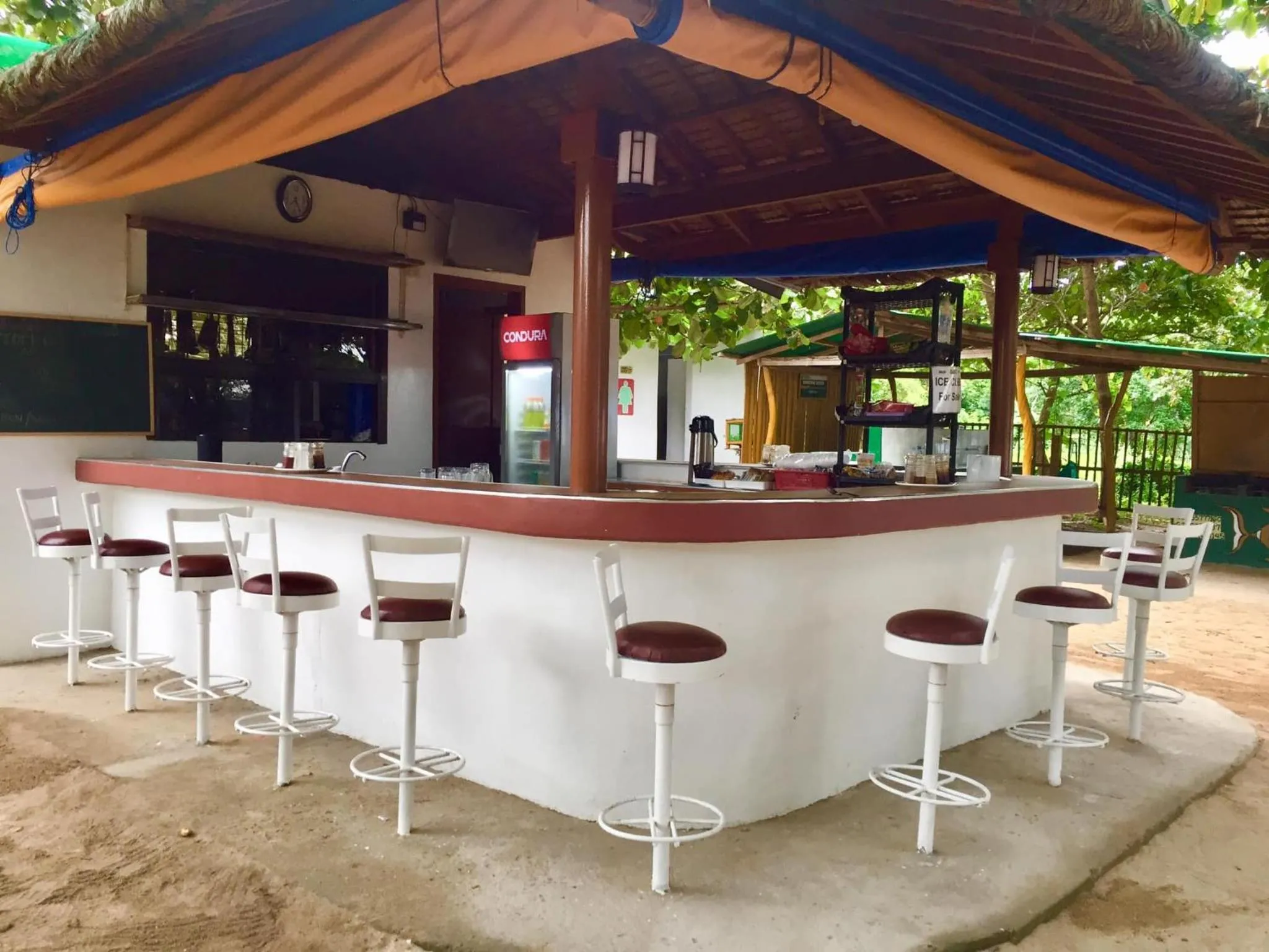 Beach Front Calatagan Apartelle