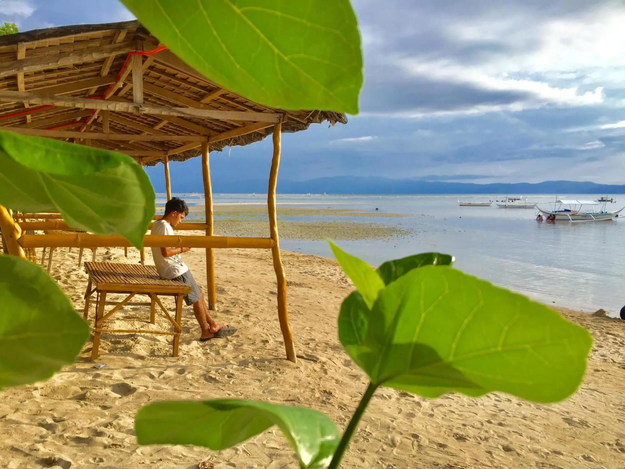 Beach Front Calatagan Apartelle