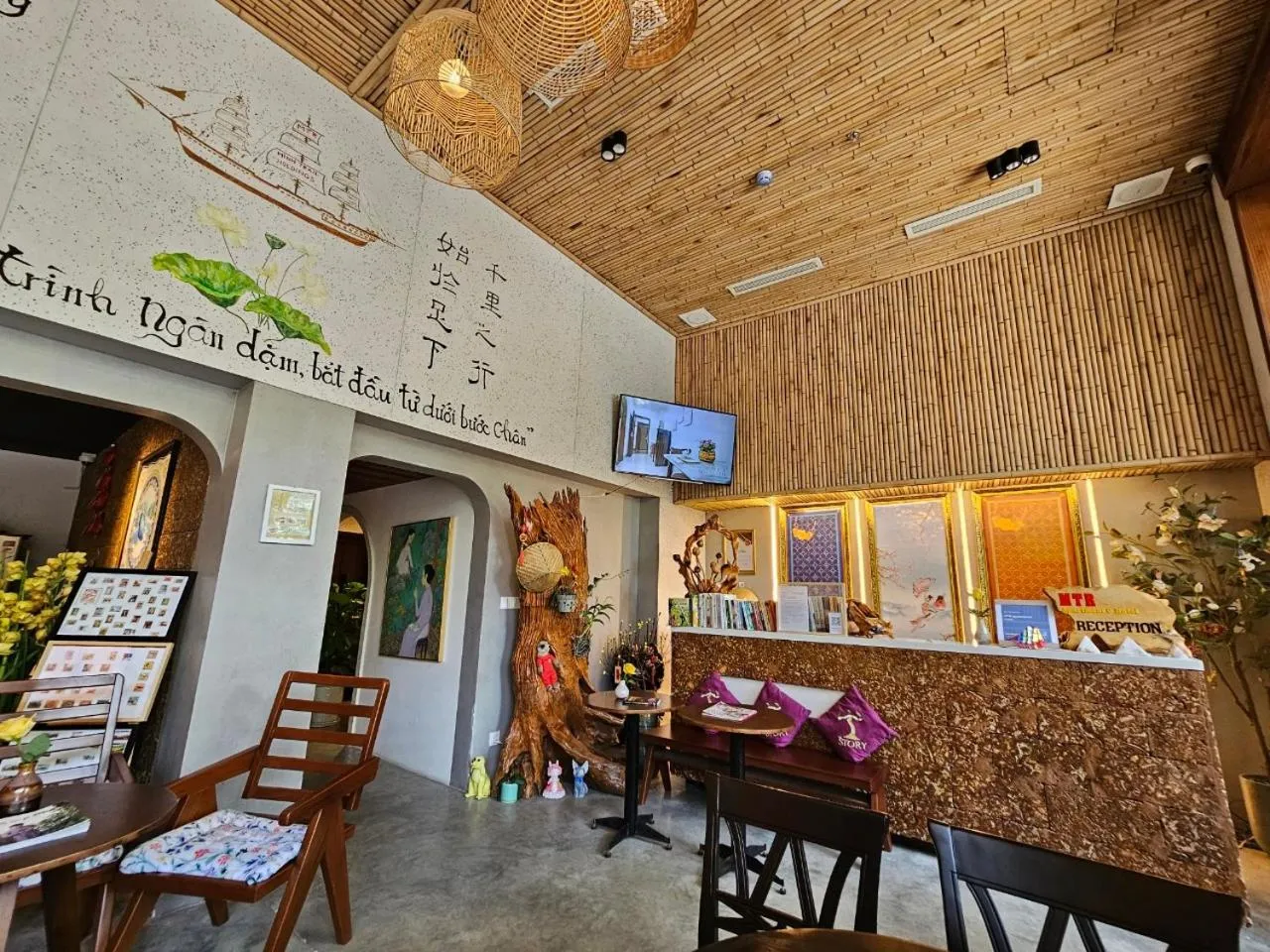 Lobby or reception in MTR Apartment & Hotel