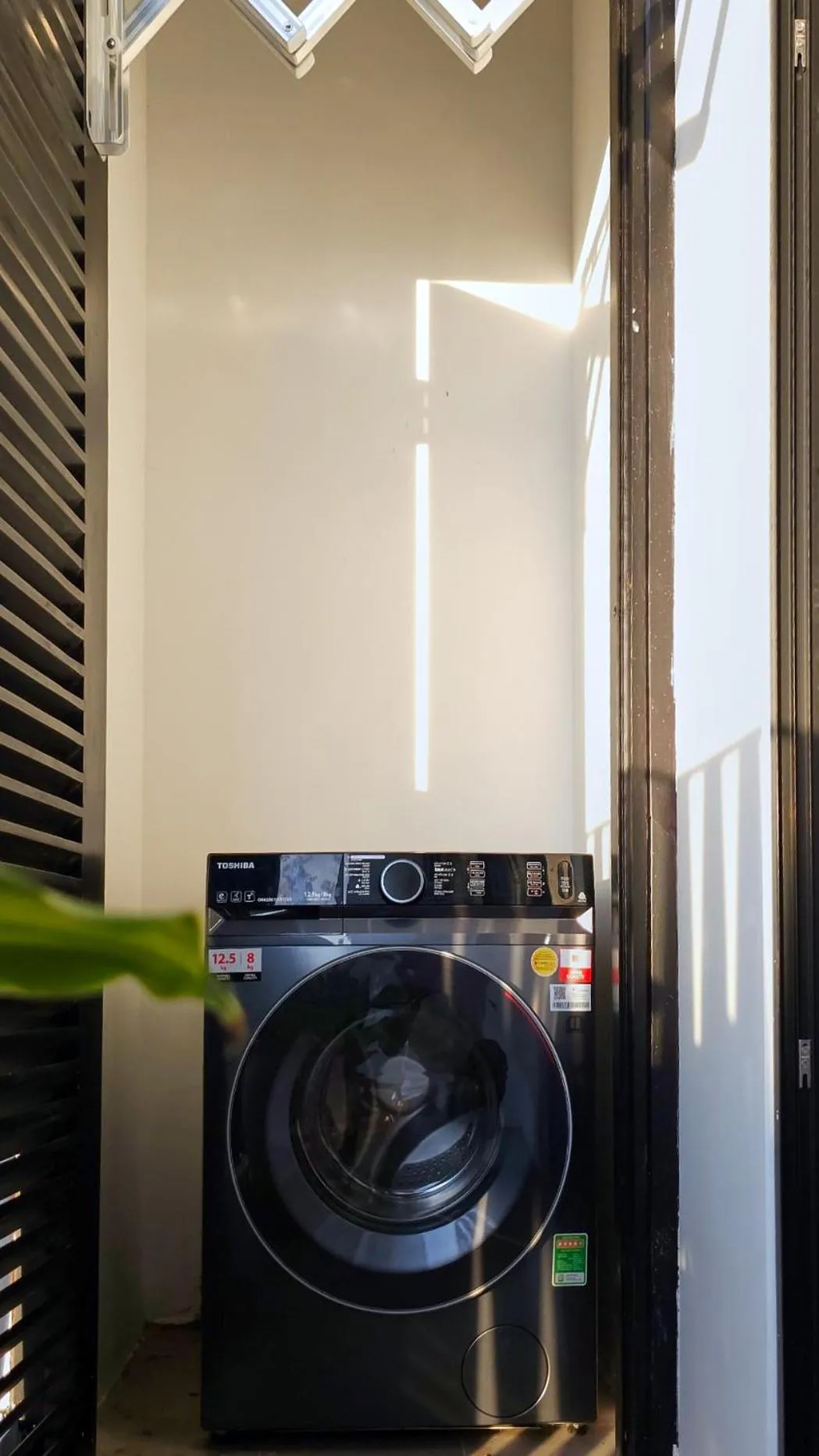 washing machine in MTR Apartment & Hotel