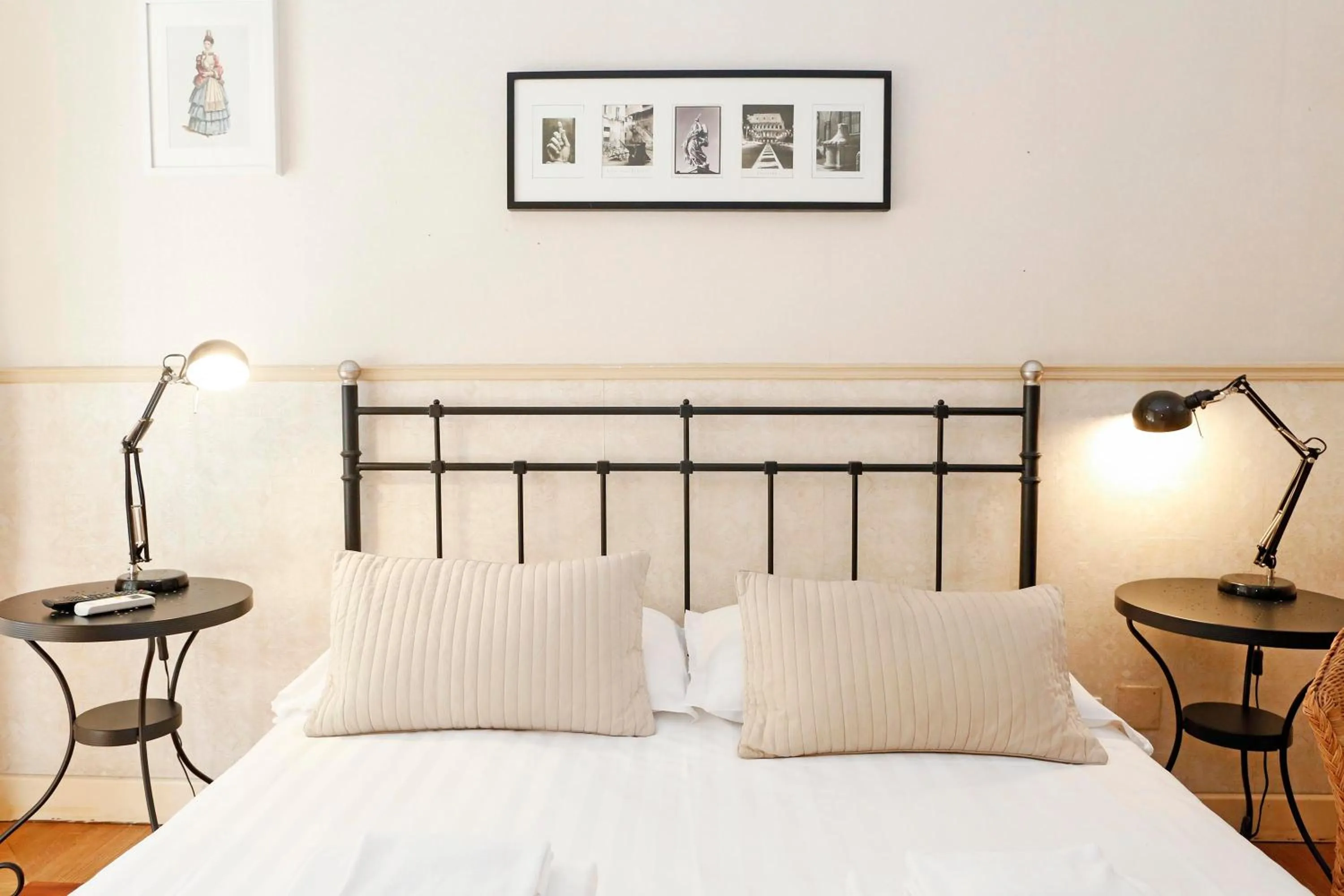 Bedroom, Bed in Apartment Felice