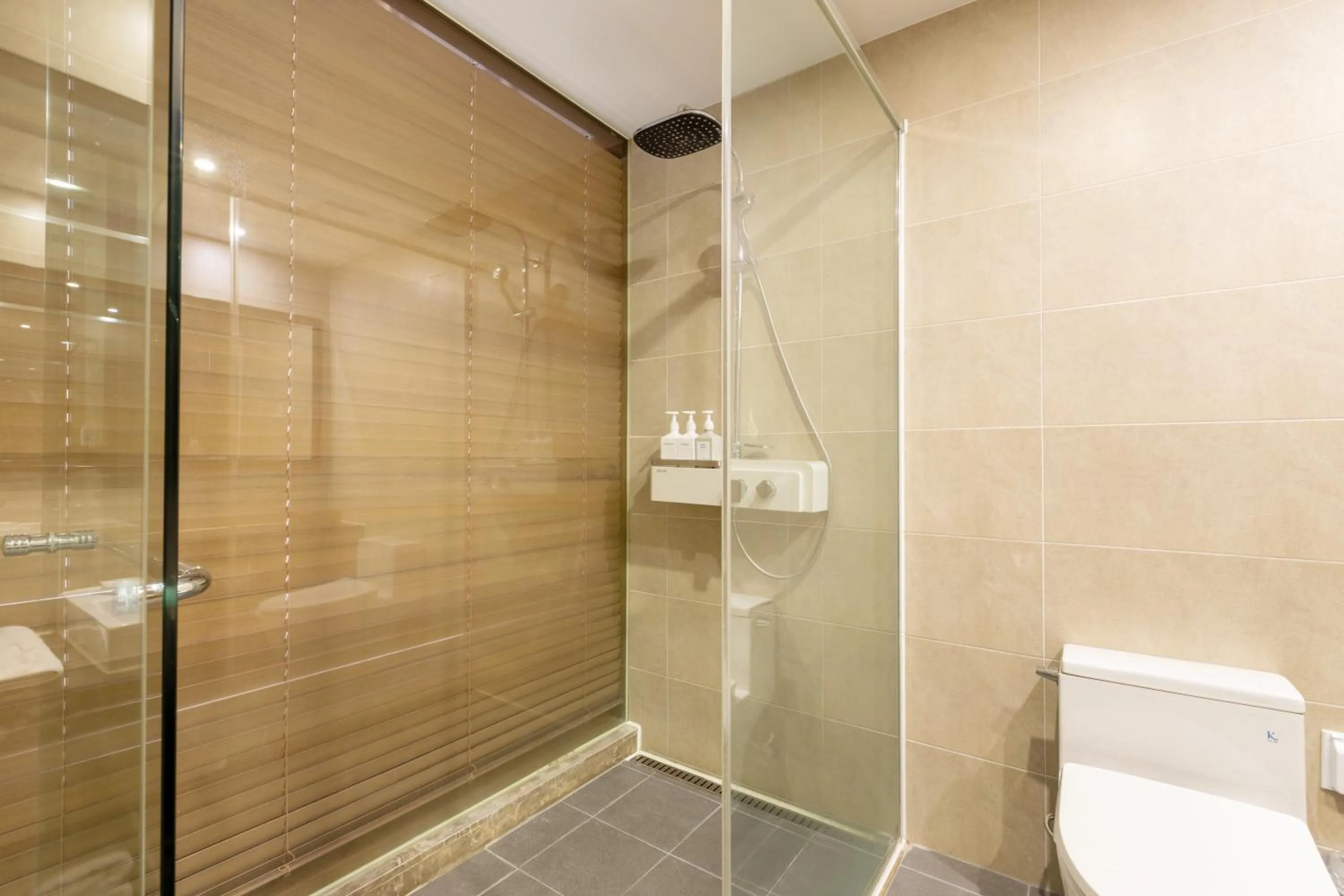 Shower in Mate Hotel Paju