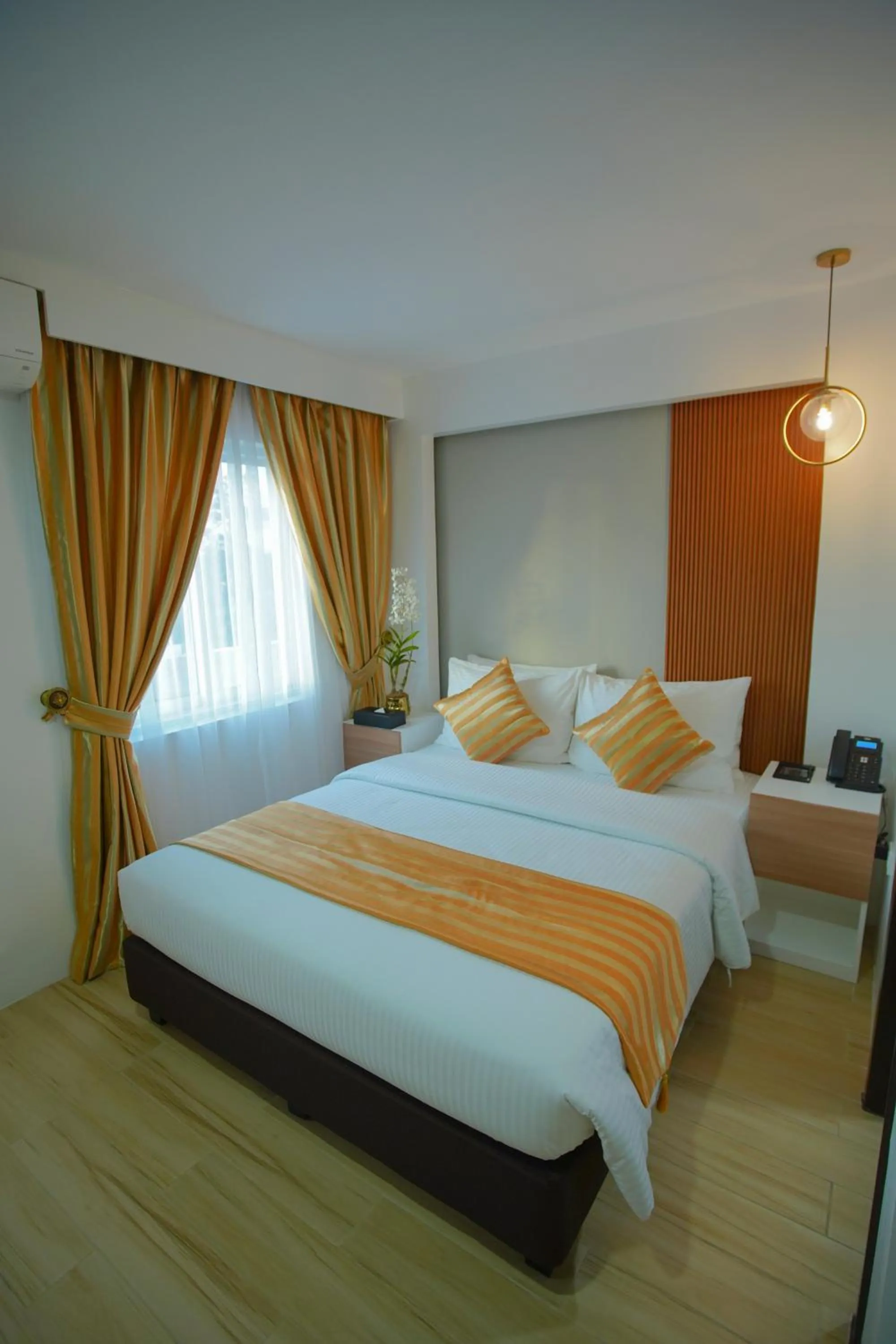 Bed in Ragazzi Resort Hotel