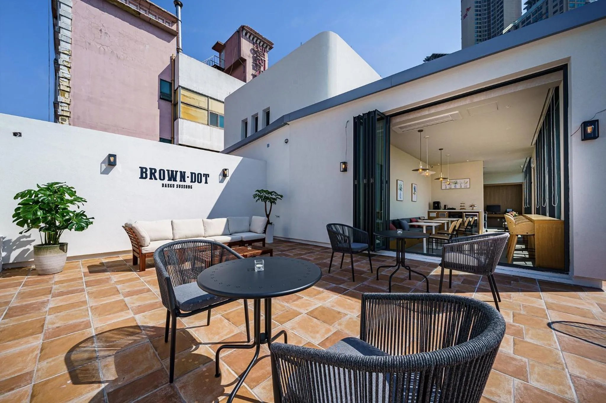 Balcony/Terrace in Brown Dot Hotel Daegu Suseong
