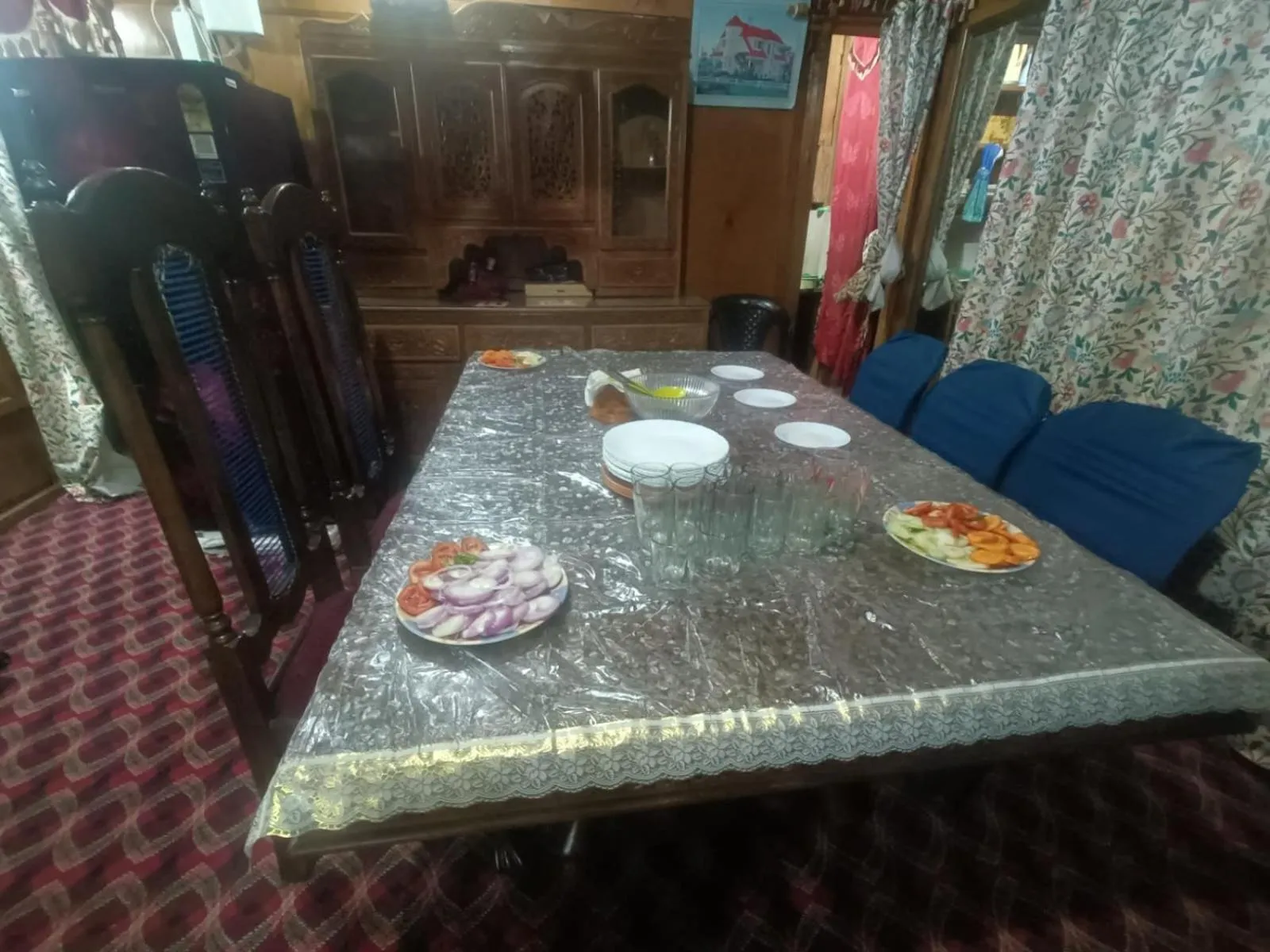 Shamus Maqbool Group Of Houseboat