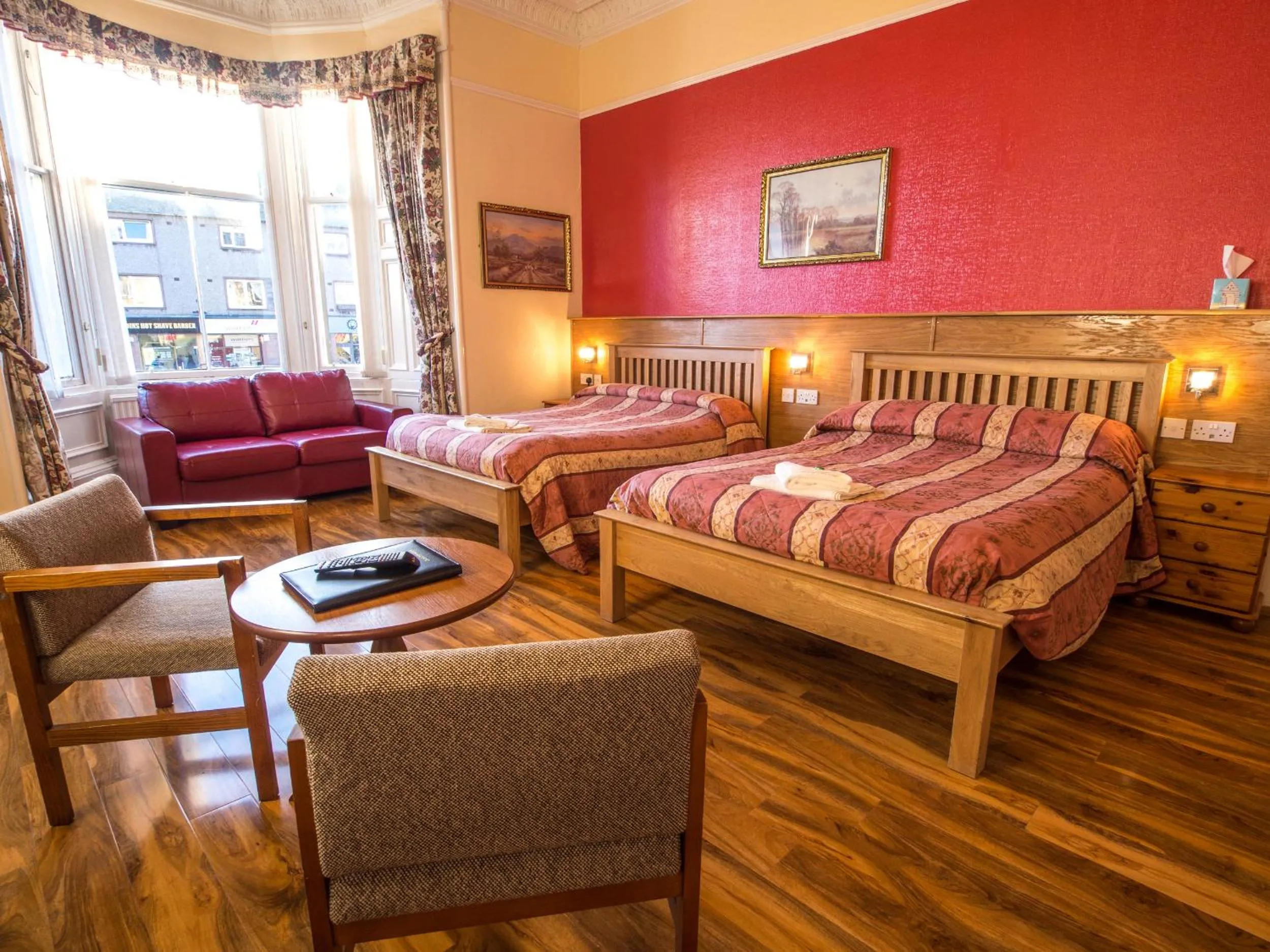 Bedroom, Bed in Corstorphine Lodge Hotel