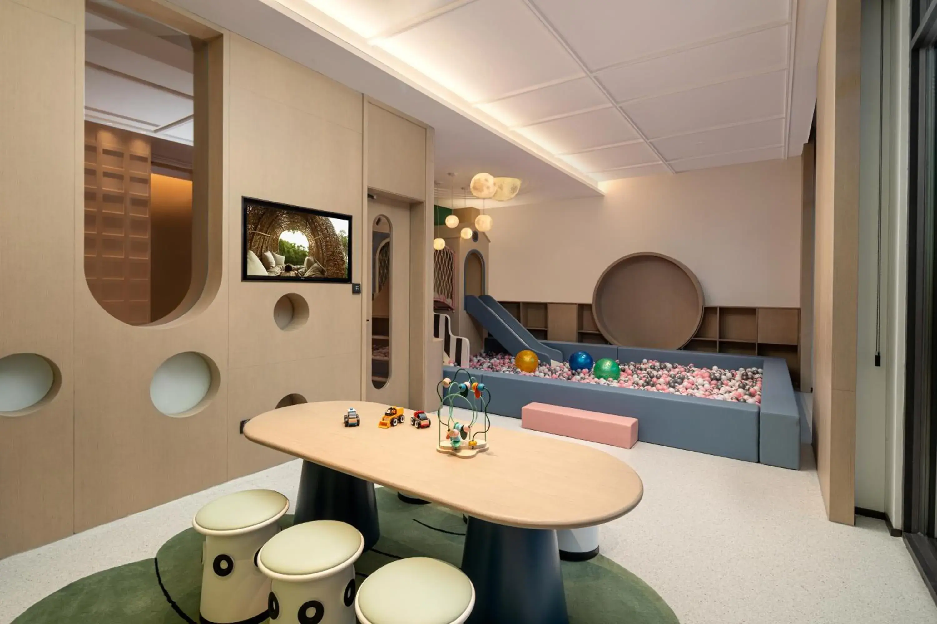 Children play ground, Bed in Somerset Chayuan Chongqing Children play ground, Bed in Somerset Chayuan Chongqing