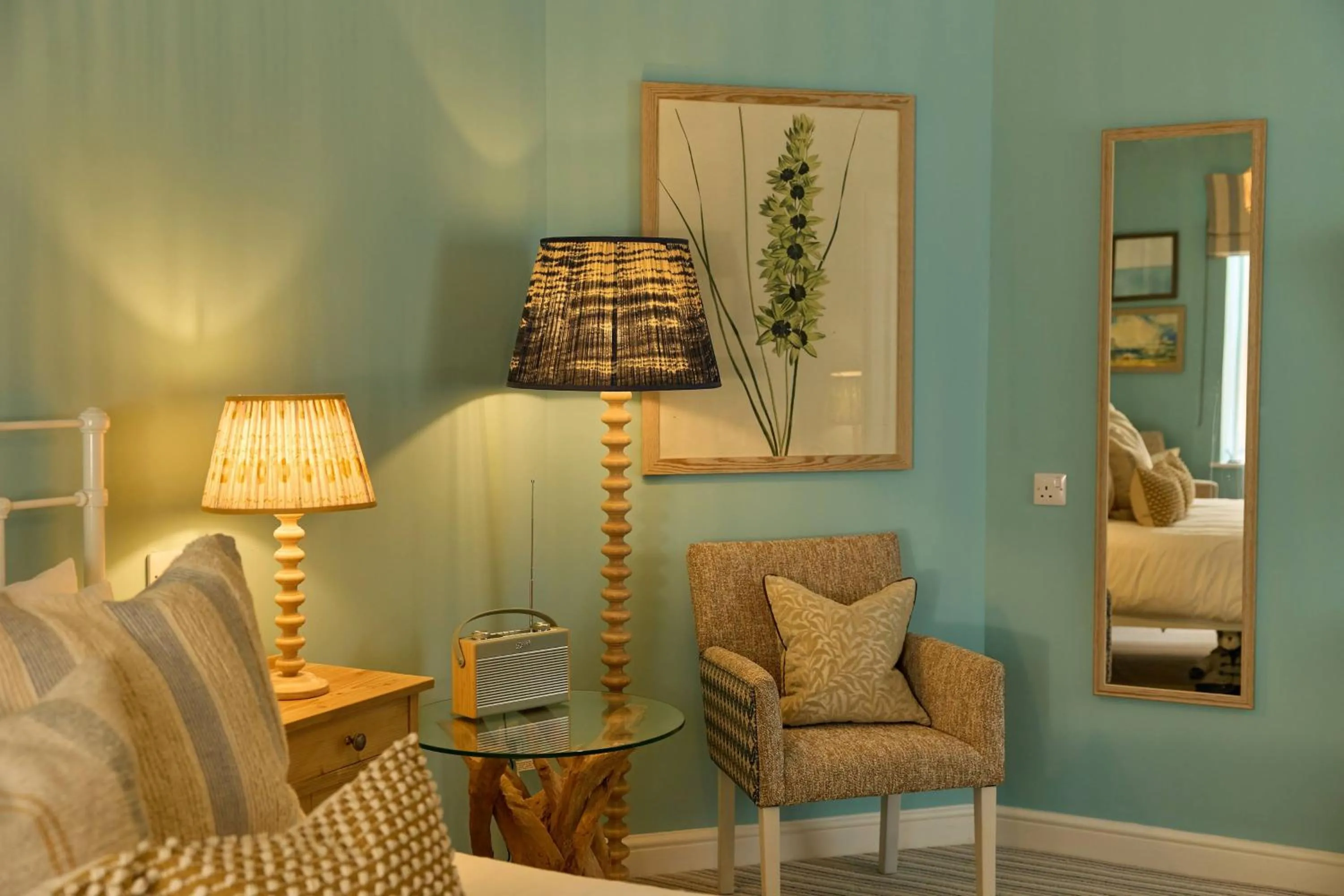 Bedroom in Dolphin Hotel