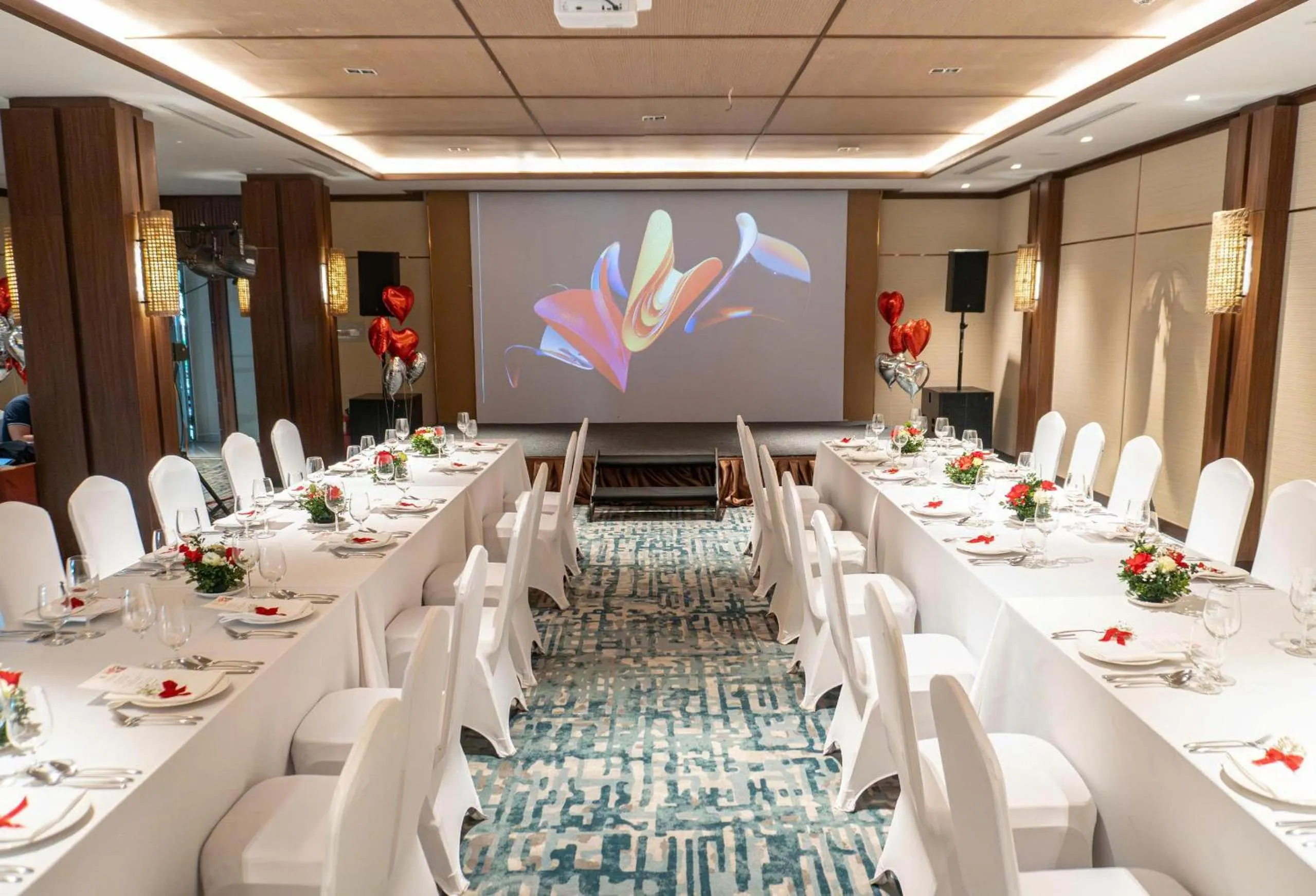 Meeting/conference room in Mandala Retreats Kim Bôi