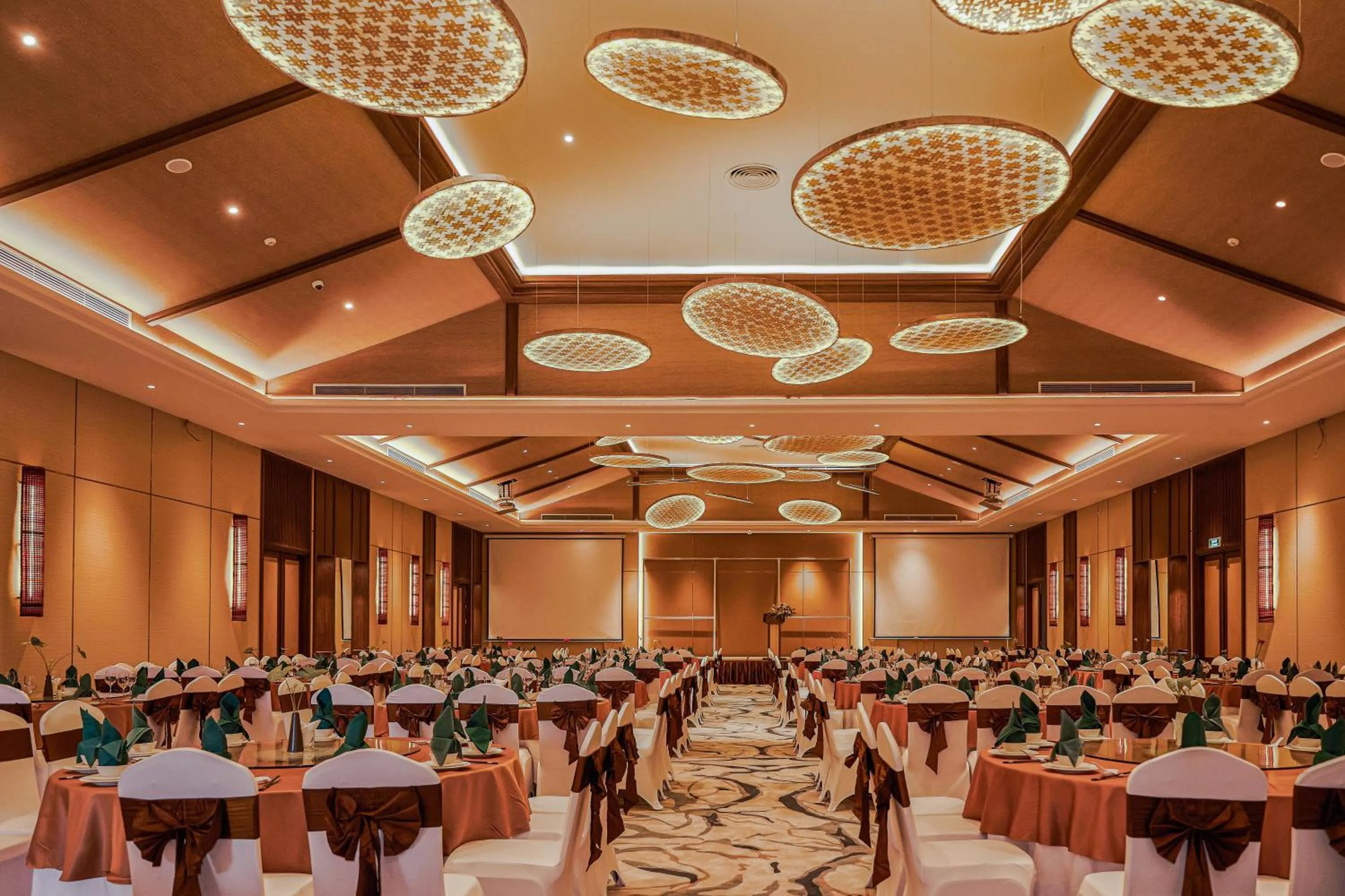 Banquet/Function facilities in Mandala Retreats Kim Bôi