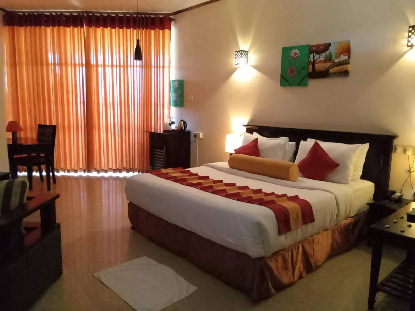 Bedroom, Bed in Laya Beach