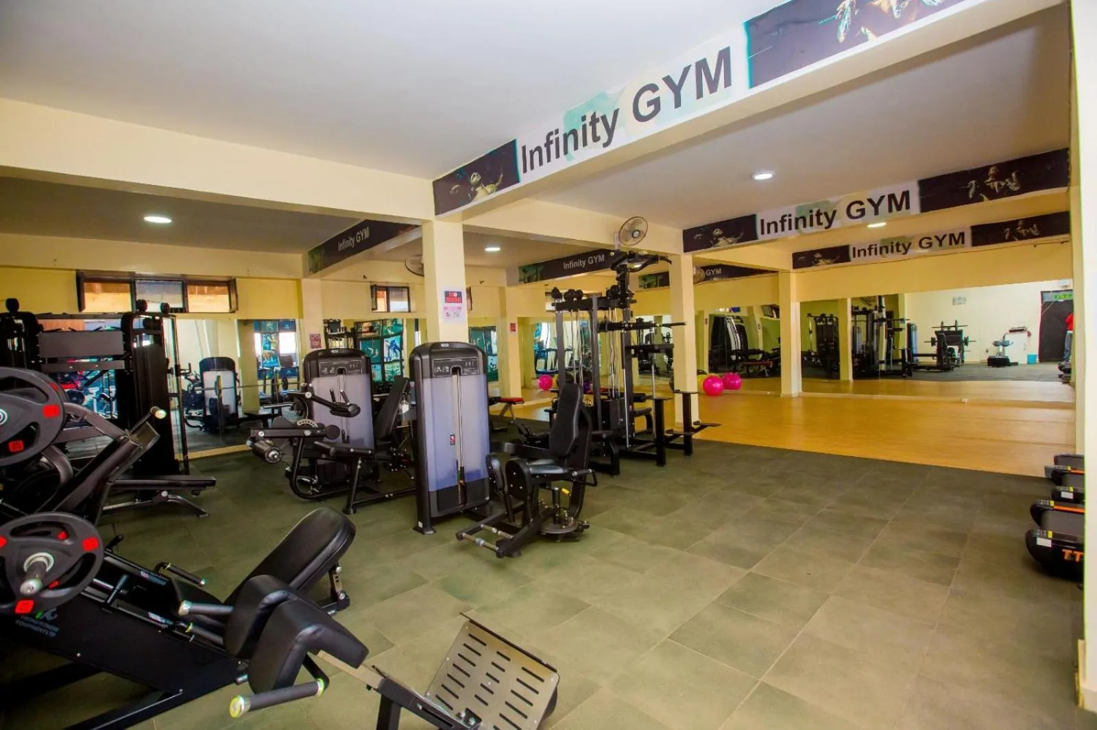 Fitness centre/facilities in INFINITY HOTEL