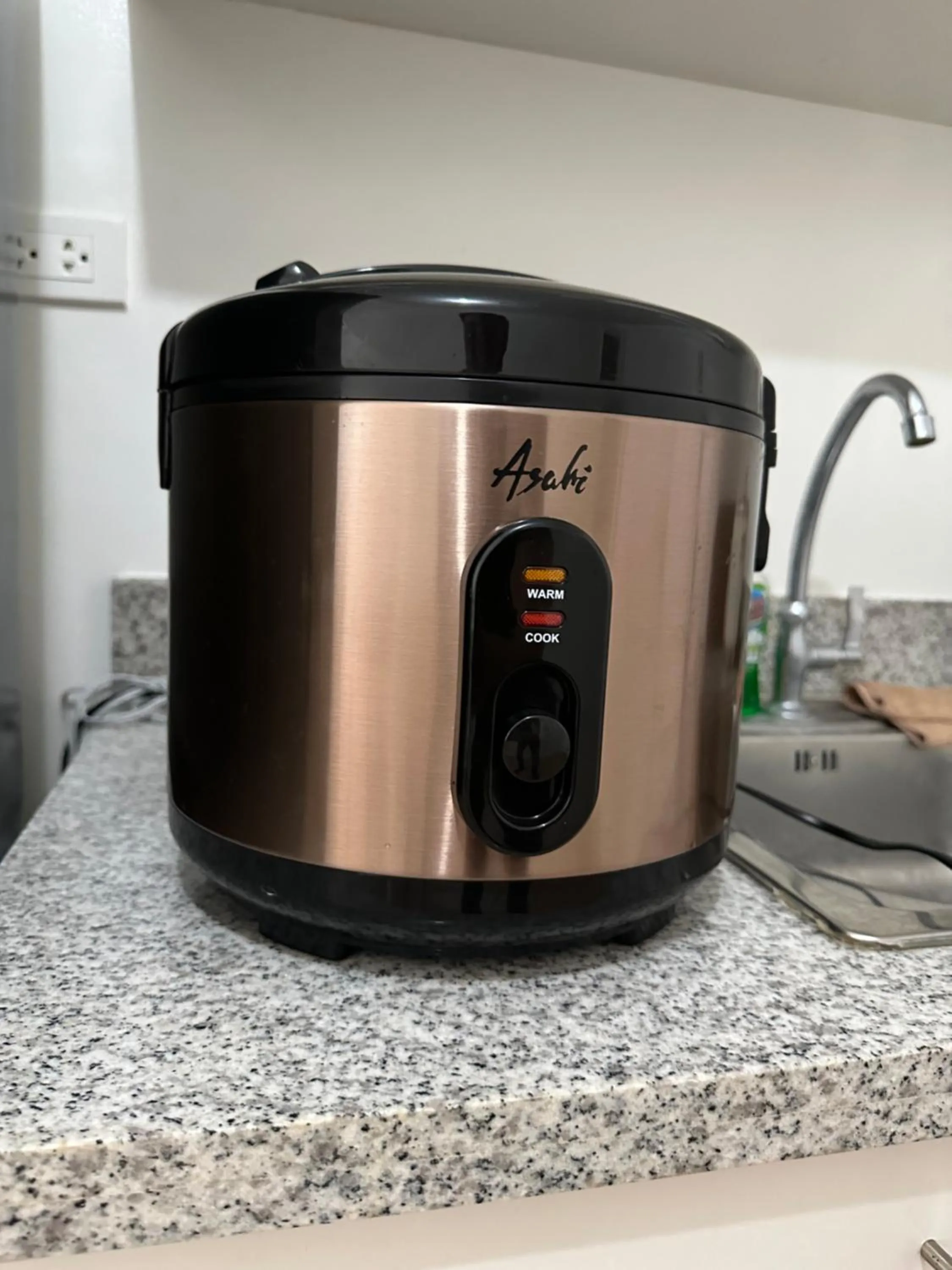 Neat Unit in Holland Park Southwoods