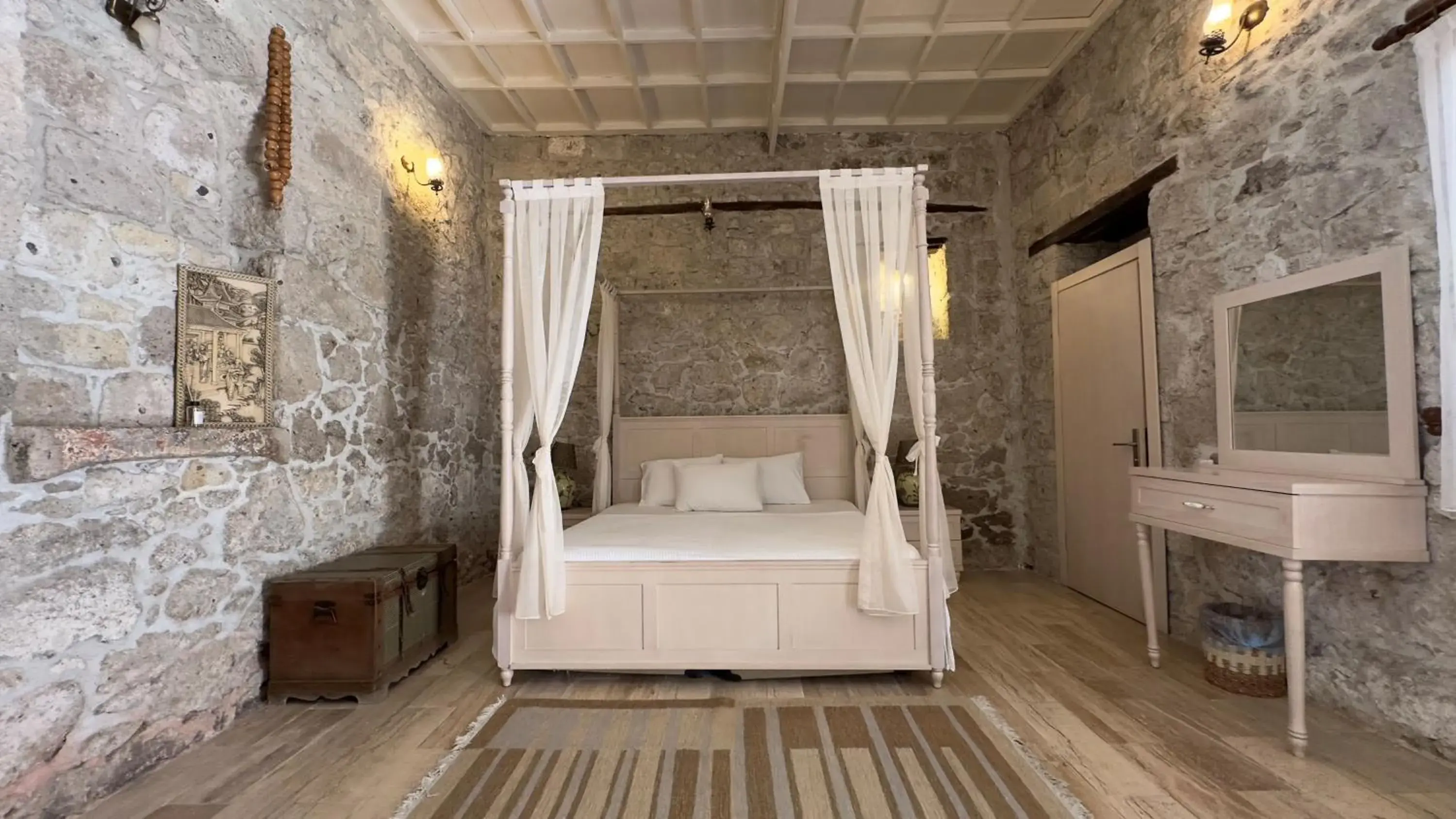 Superior Triple Room in Aliko Hotel Superior Triple Room in Aliko Hotel