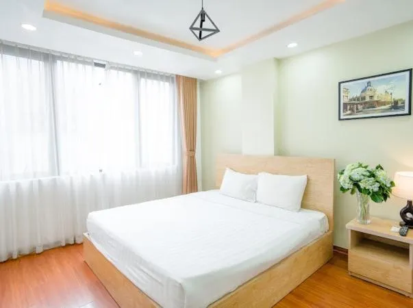 Bed in Valley Hotel &Travel