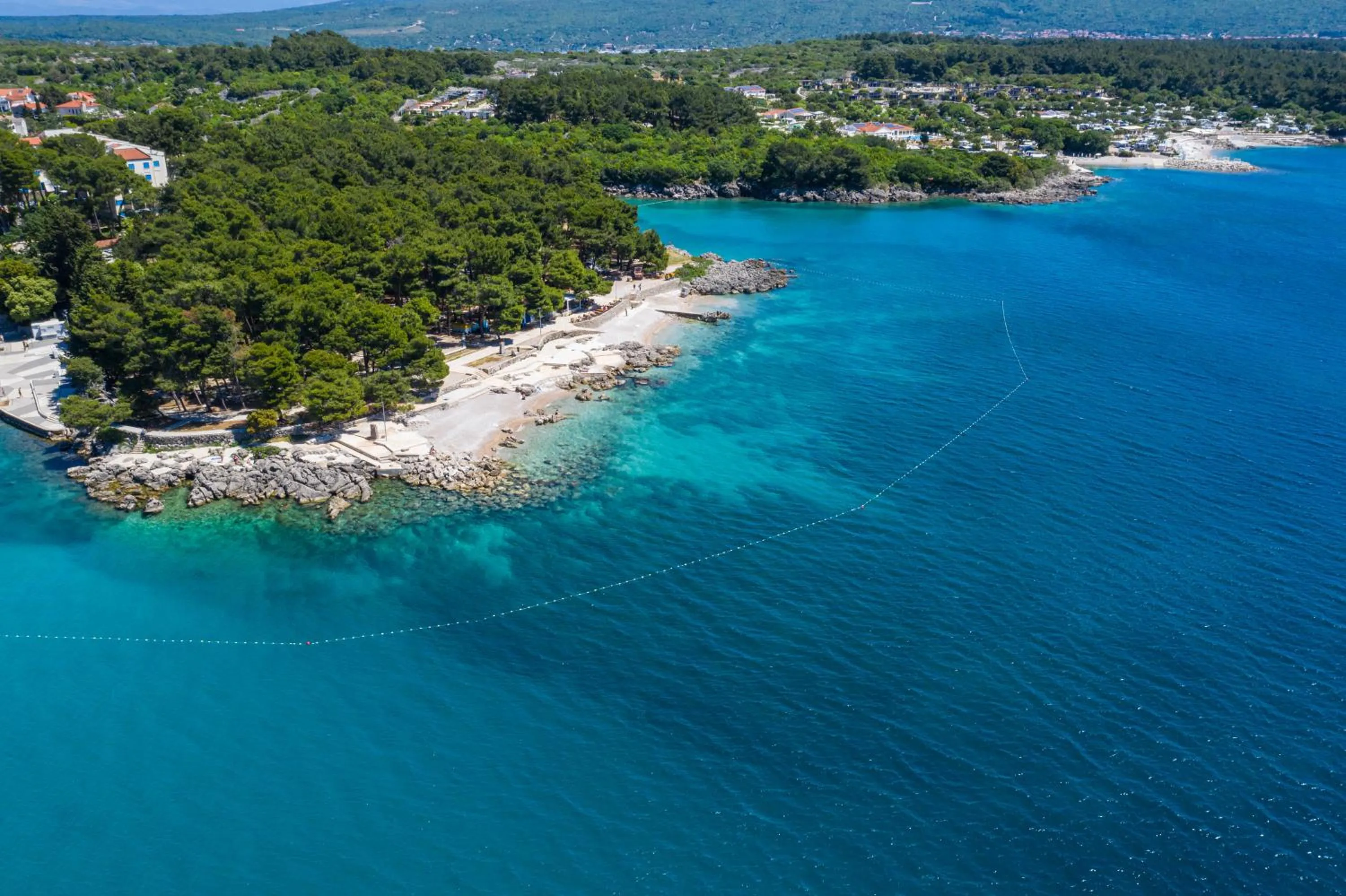 Beach in Villa Tamaris - Hotel Resort Dražica