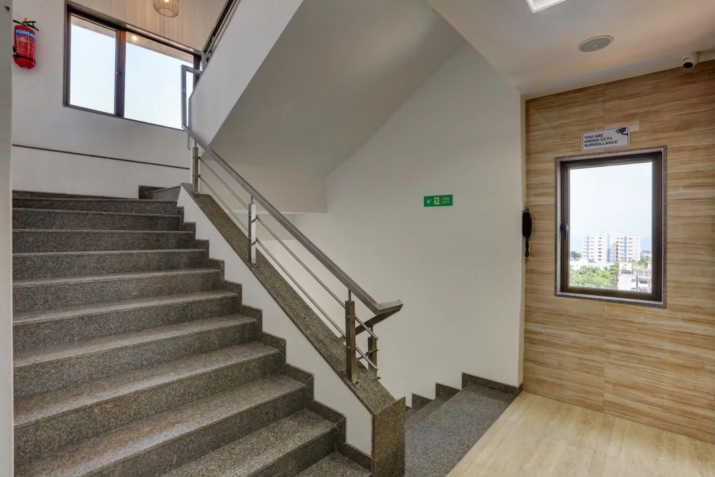 Lobby or reception in Hotel Ozone Inn Colaba