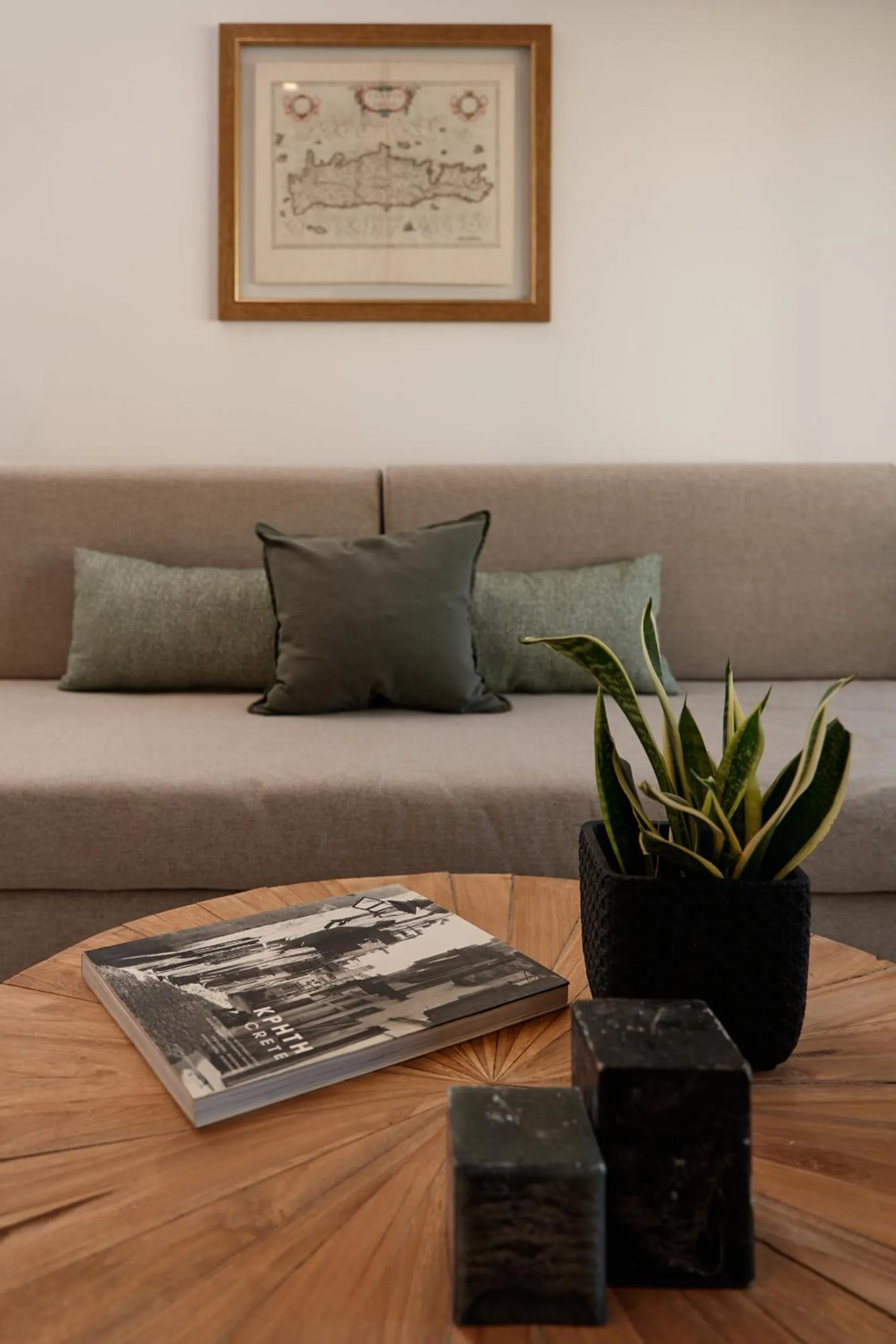 Living room in Inea Sole Boutique Hotel