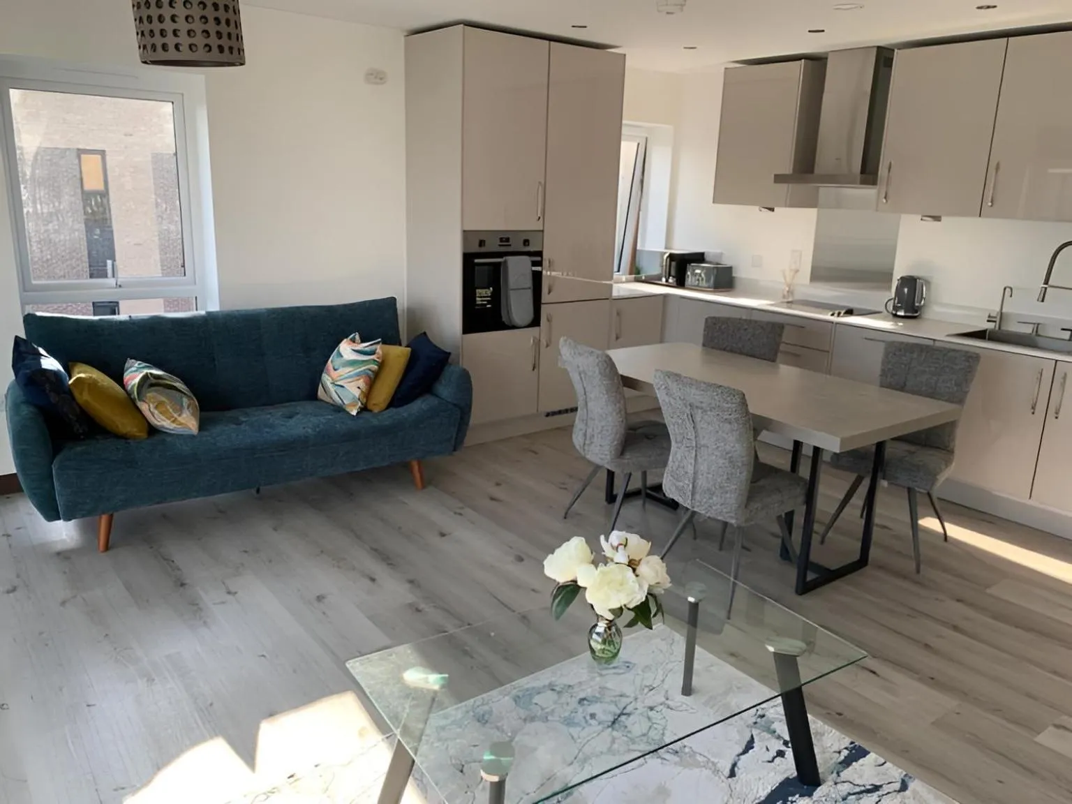 Raphvin Apex Abode - Two bedroom apartmentparking