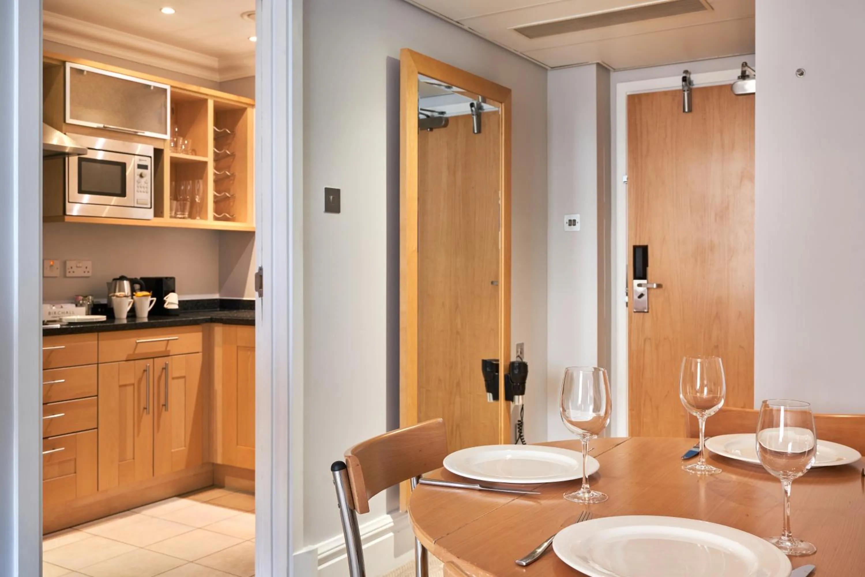 Kitchen or kitchenette in Thistle London Park Lane