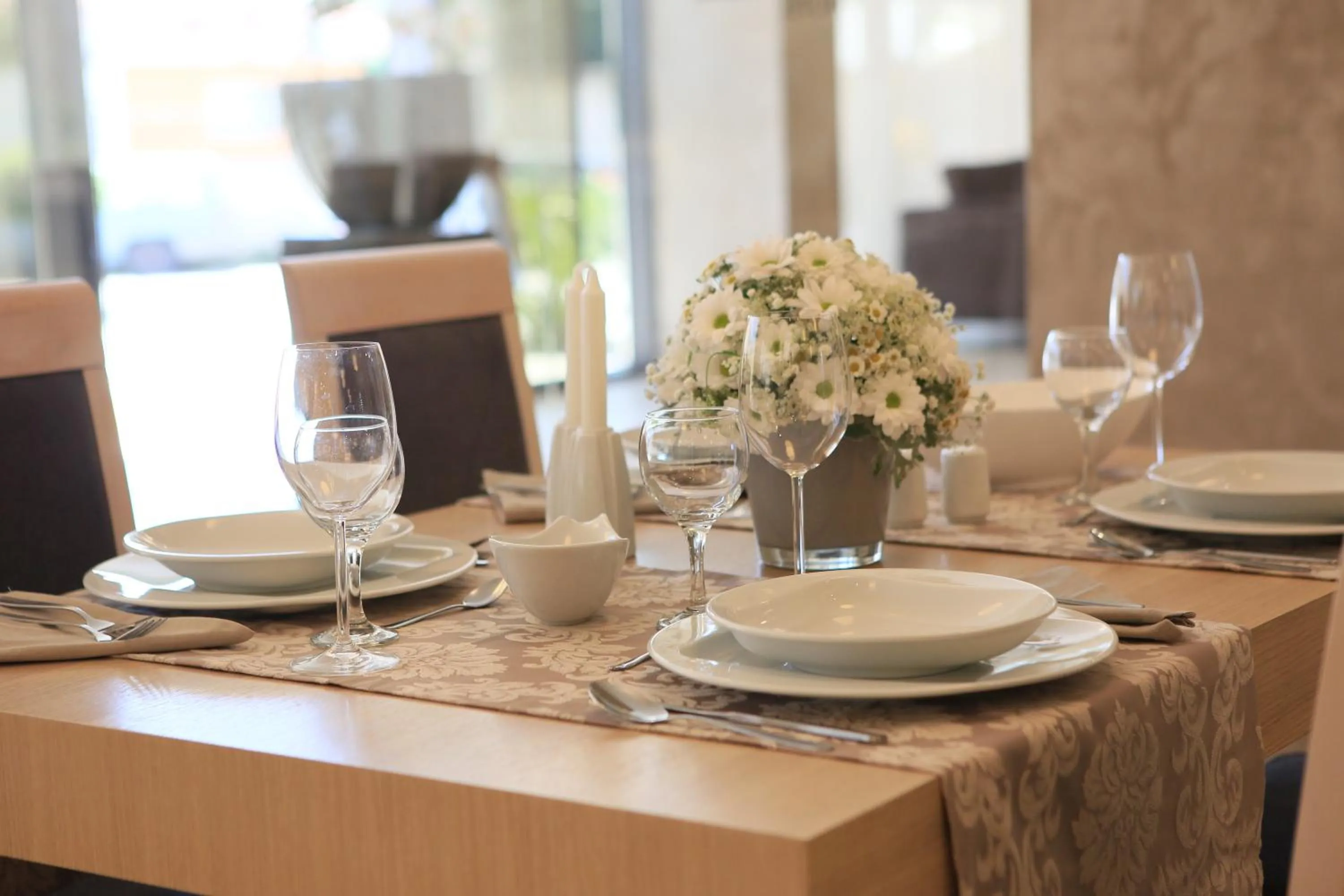 Restaurant/places to eat in Hotel Leone