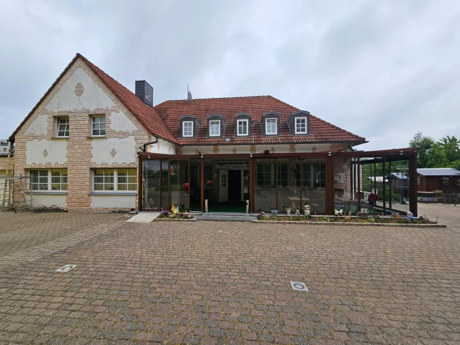 Restaurant/places to eat in Eggersheimer Hof