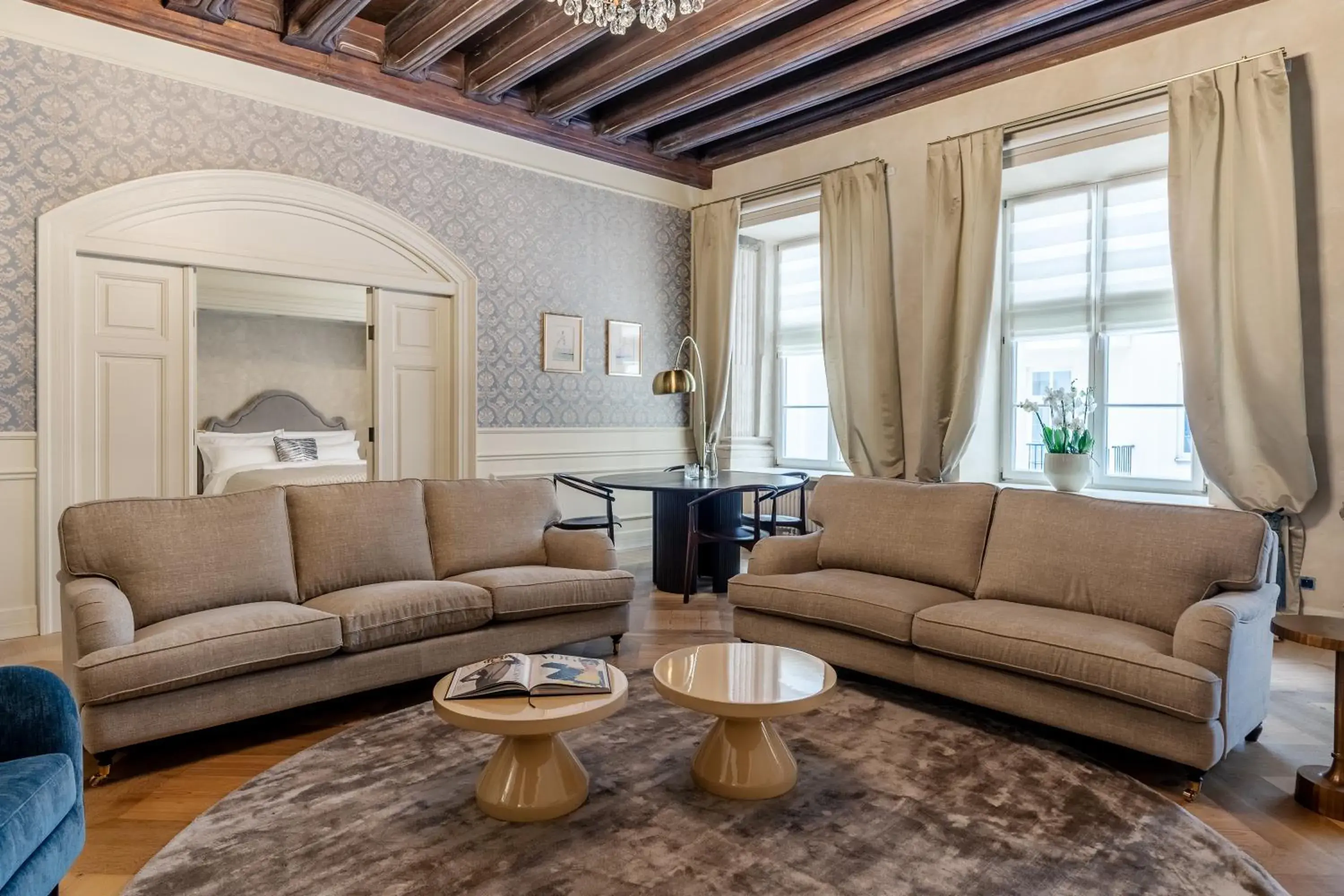 Bed in Hotel Unicus Palace Old Town - Destigo Hotels Bed in Hotel Unicus Palace Old Town - Destigo Hotels