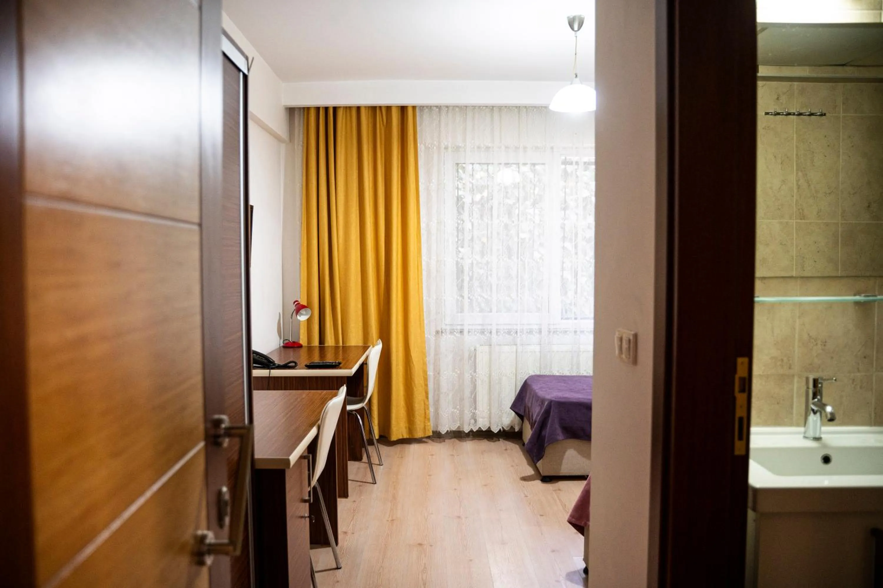 Photo of the whole room in Sirin Residence