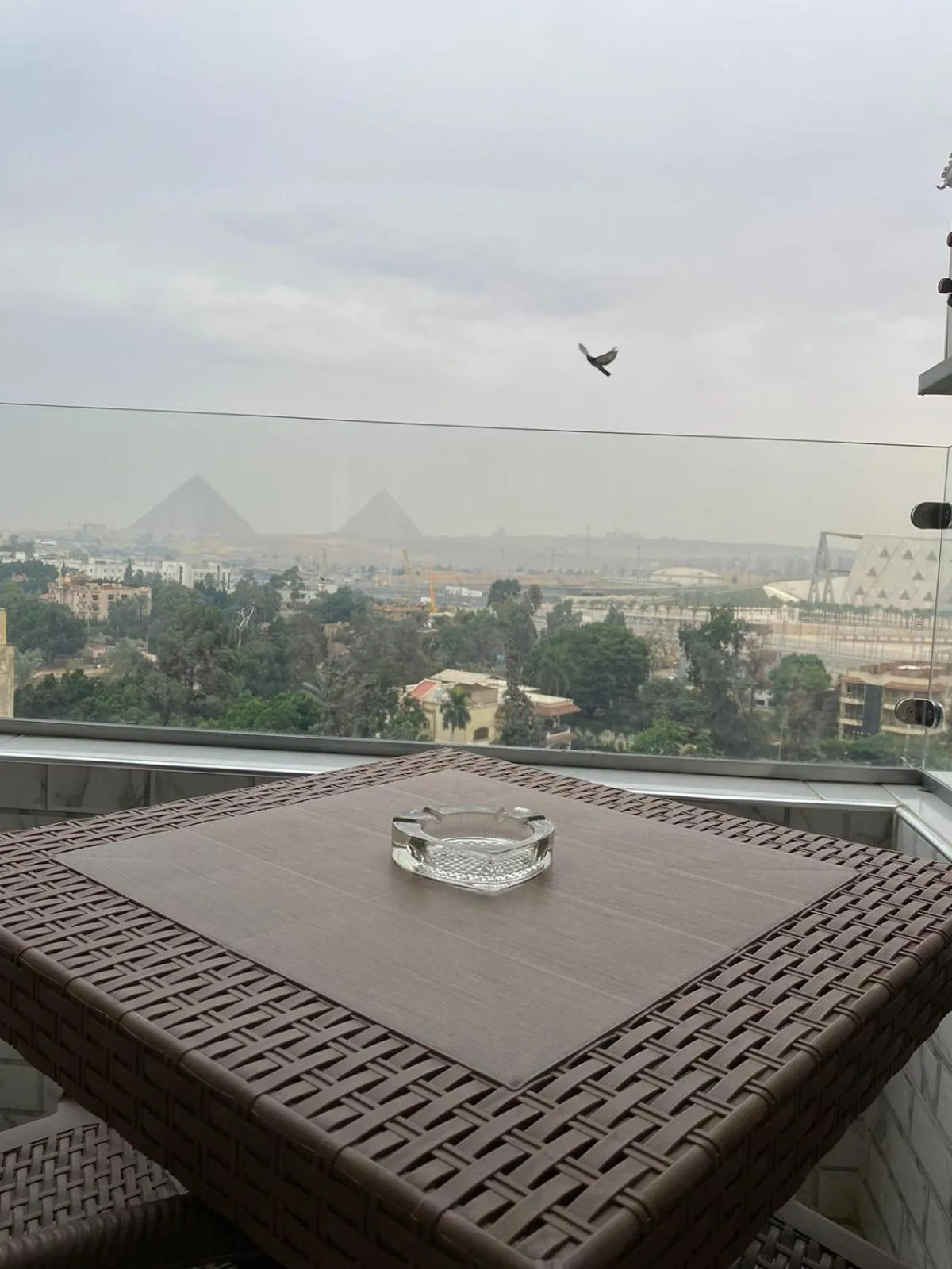 pyramids grand museum inn