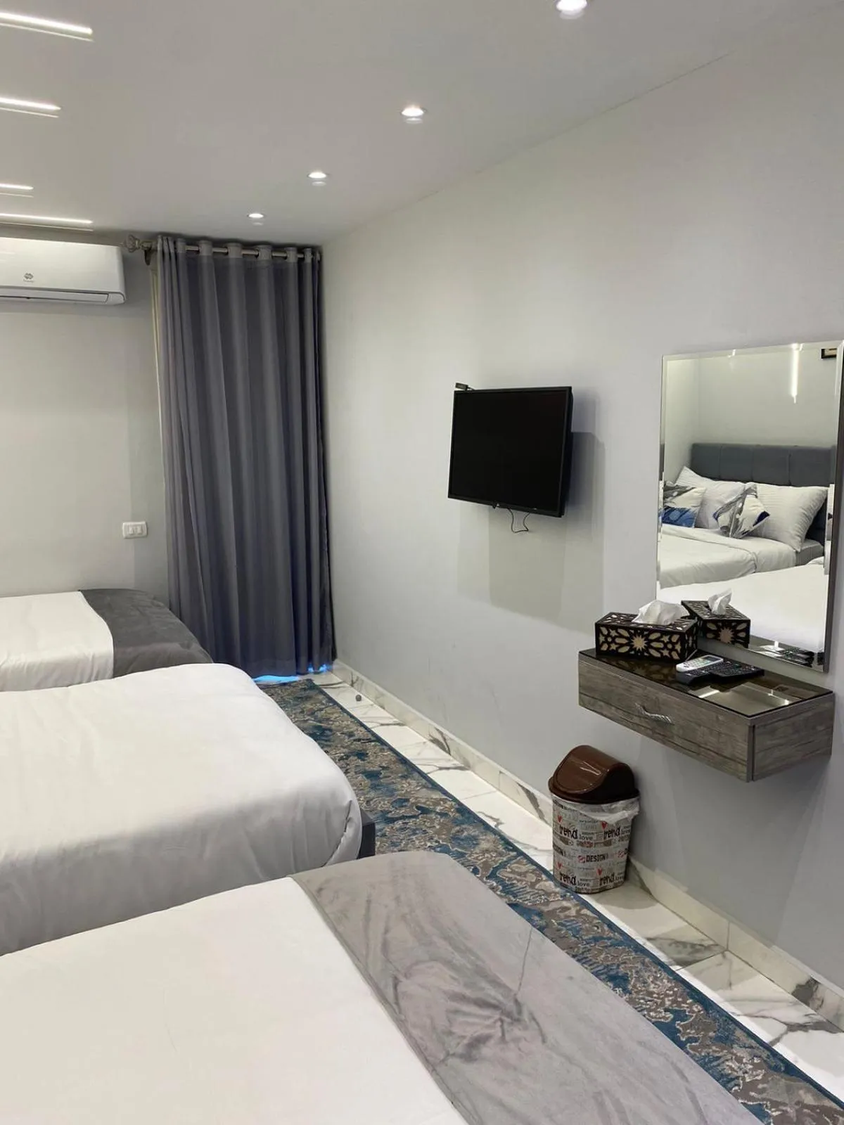 Bedroom, Bed in pyramids grand museum inn