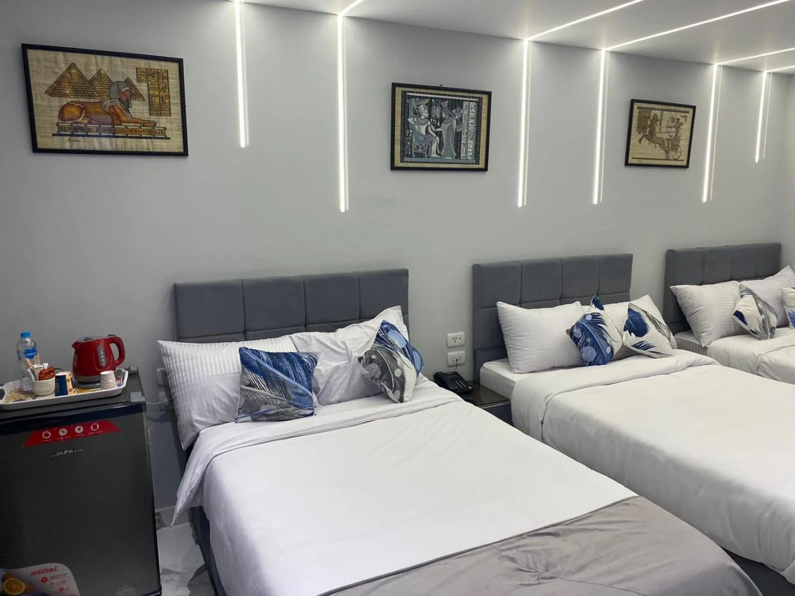 Photo of the whole room, Bed in pyramids grand museum inn