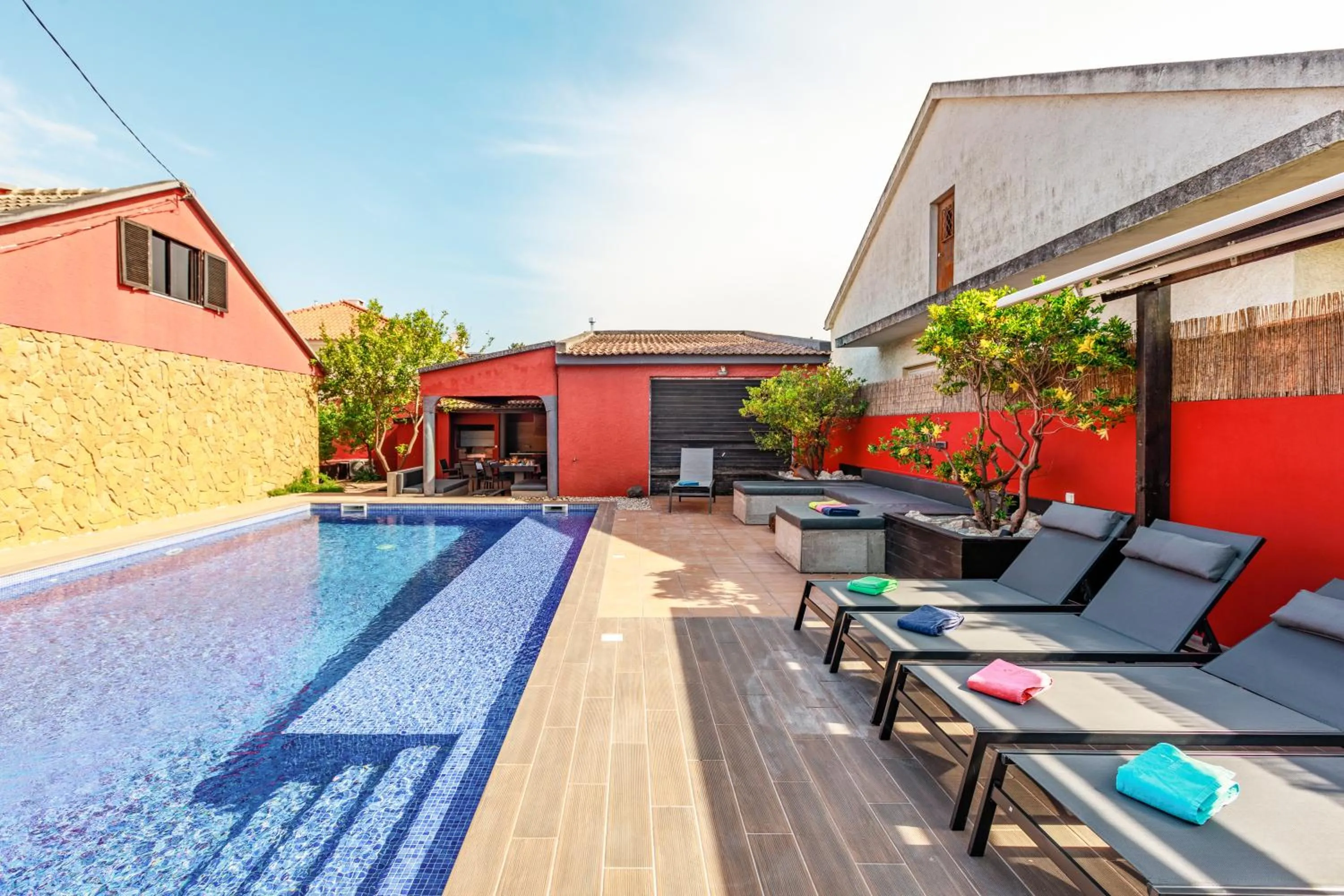 Aroeira Pool House by Lisbon-Coast vacation