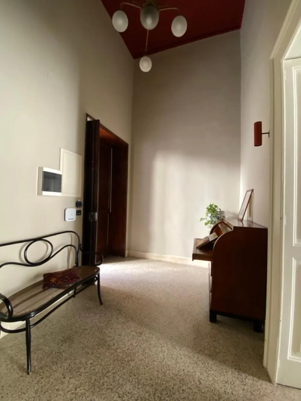 Living room in Roiss Haus Suites