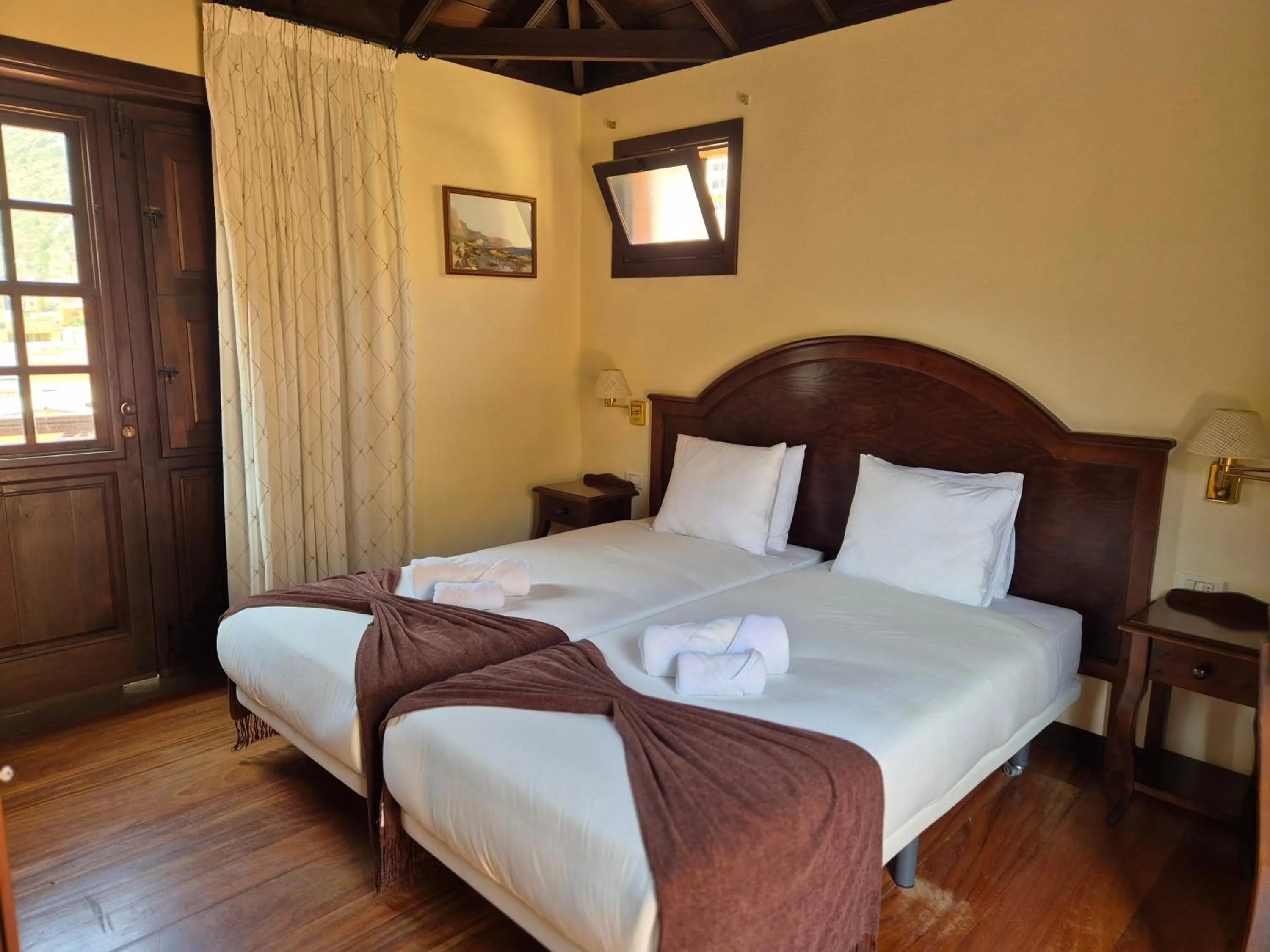 Bed in Tamahuche Hotel Rural