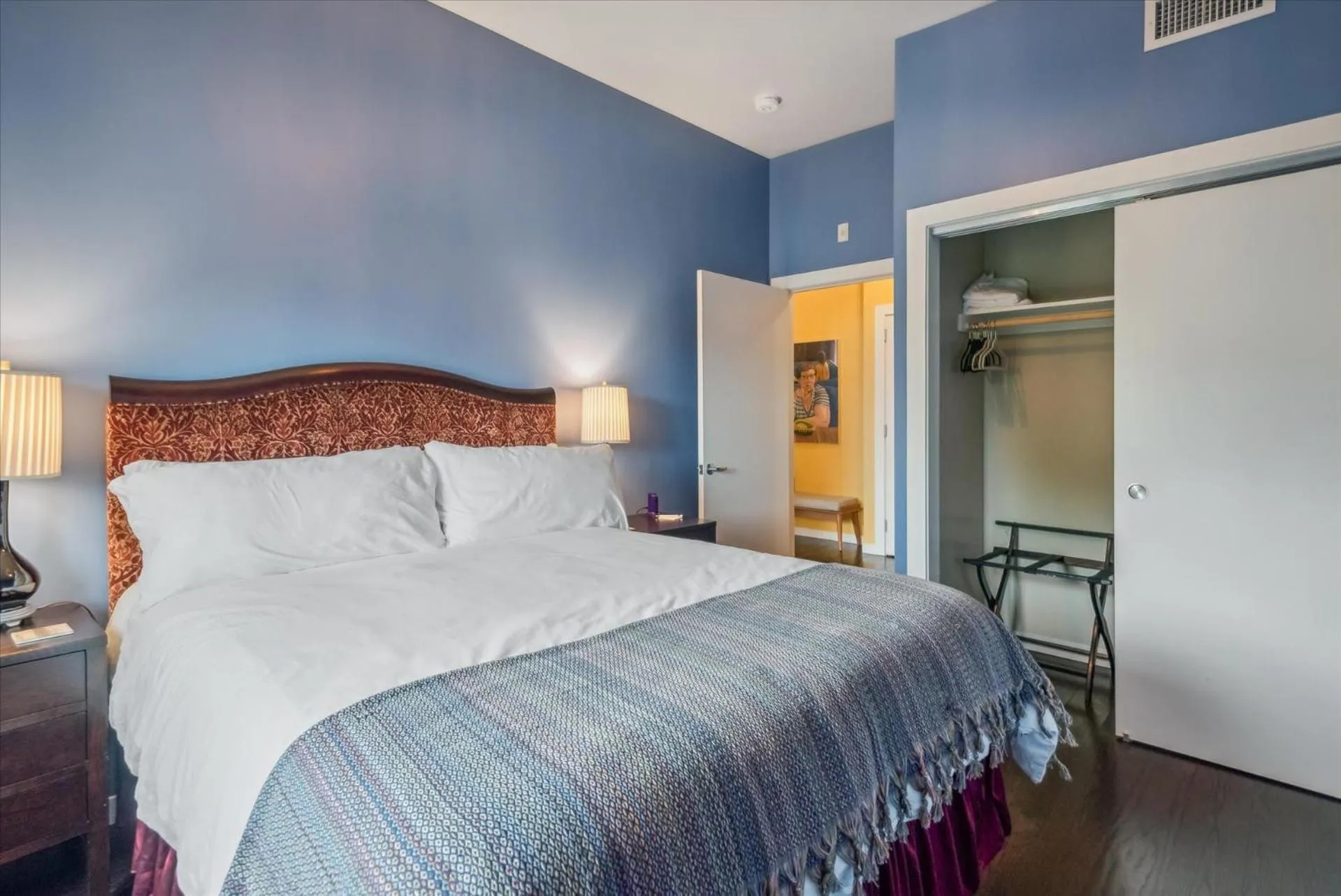 Bed in VioletSuitesPDX Boutique Hotel