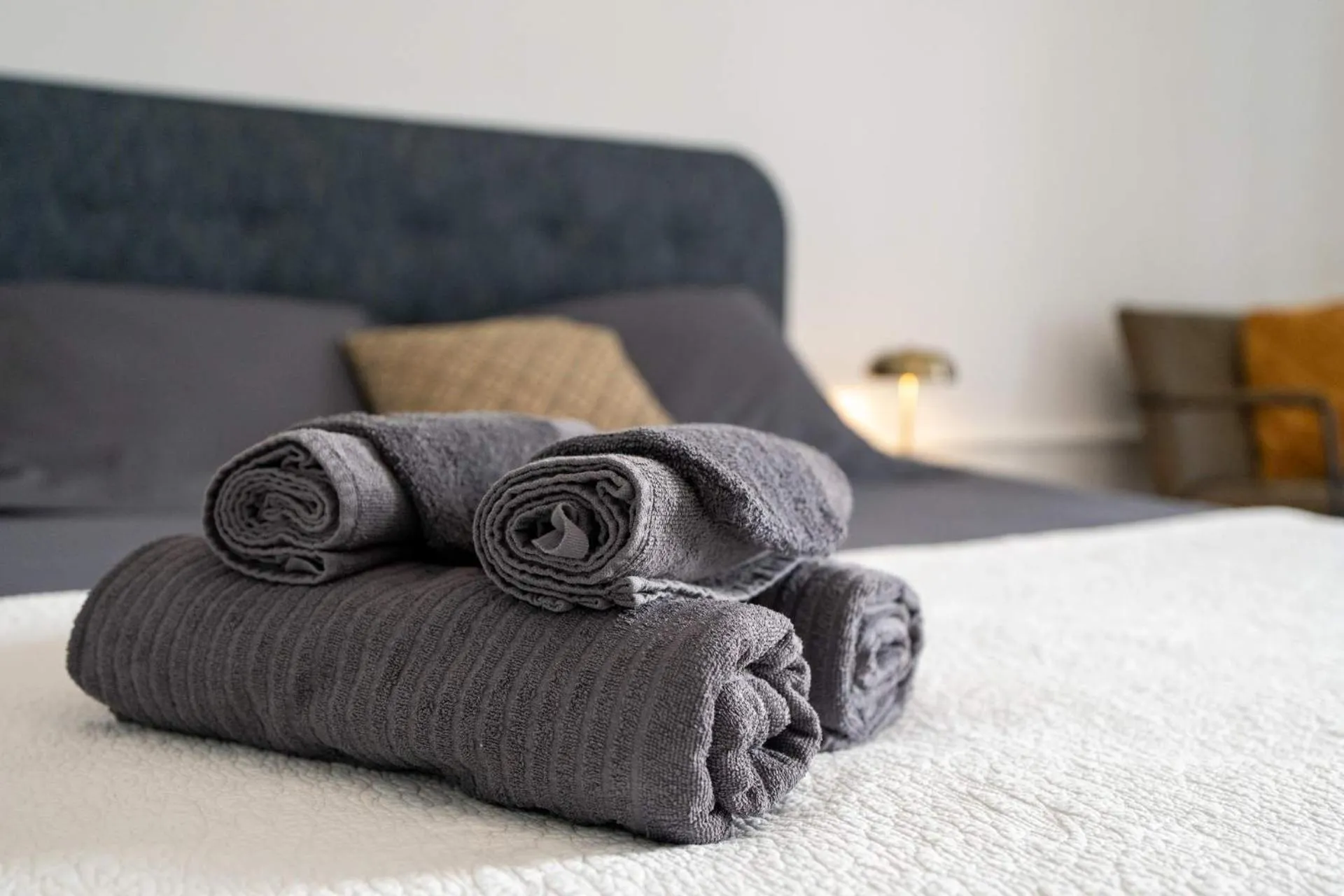towels, Bed in Les Suites de Bellac