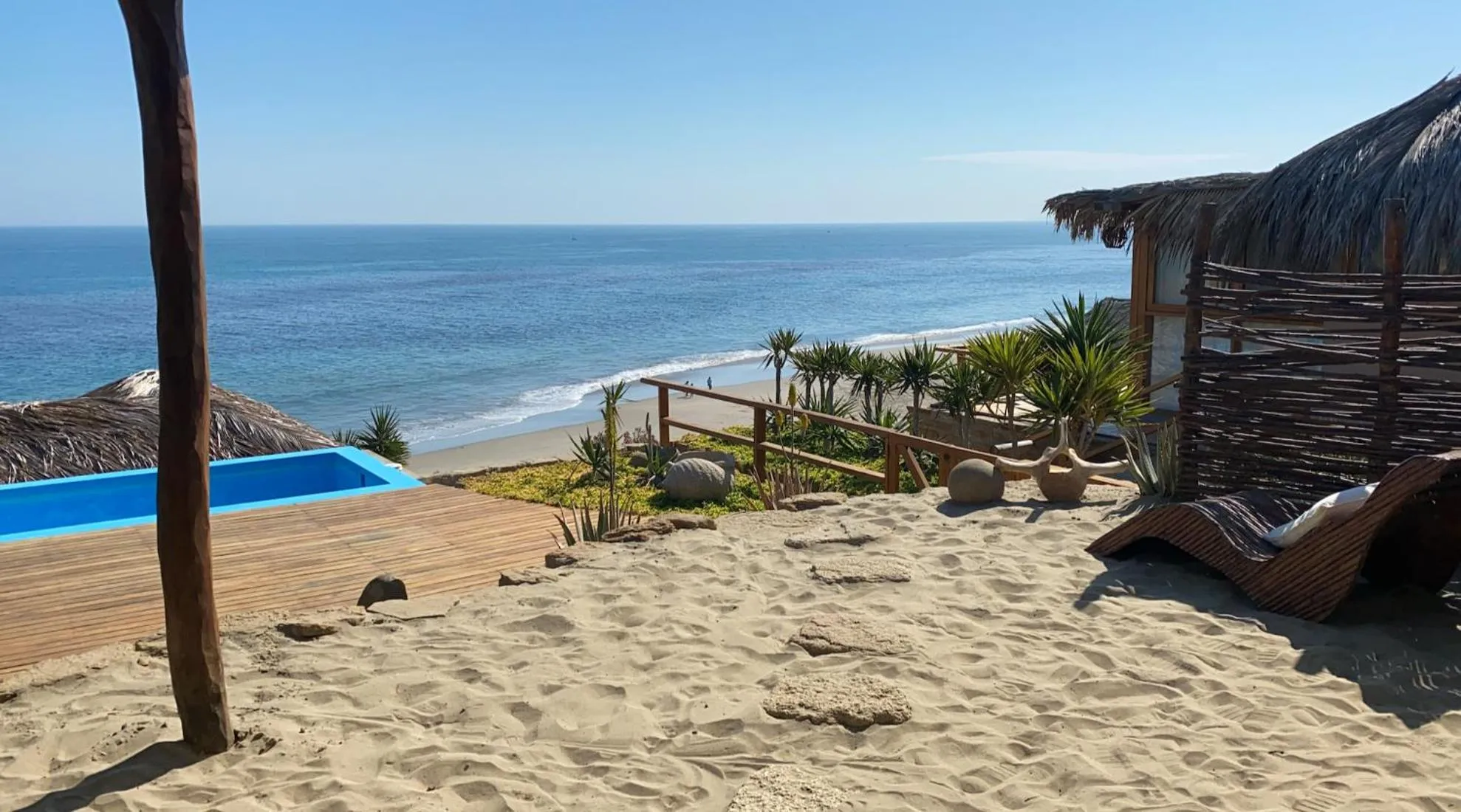 Swimming pool in La Playa