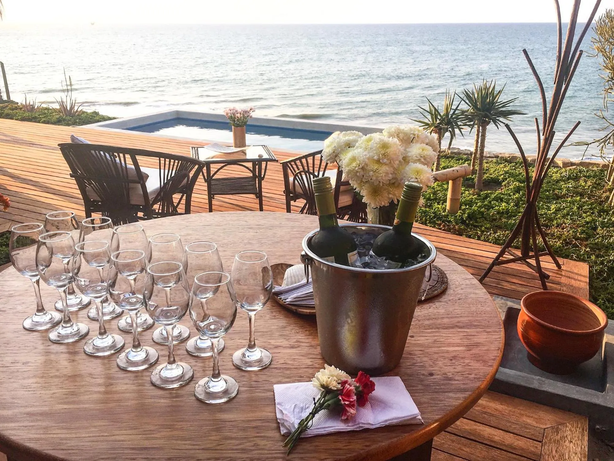 Swimming pool in La Playa