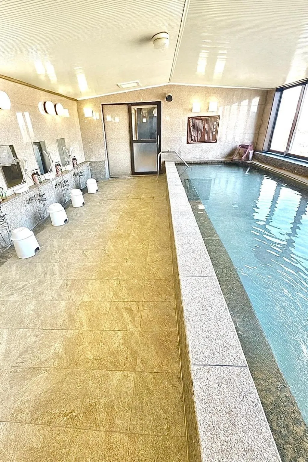 Public Bath in Yonago Universal Hotel
