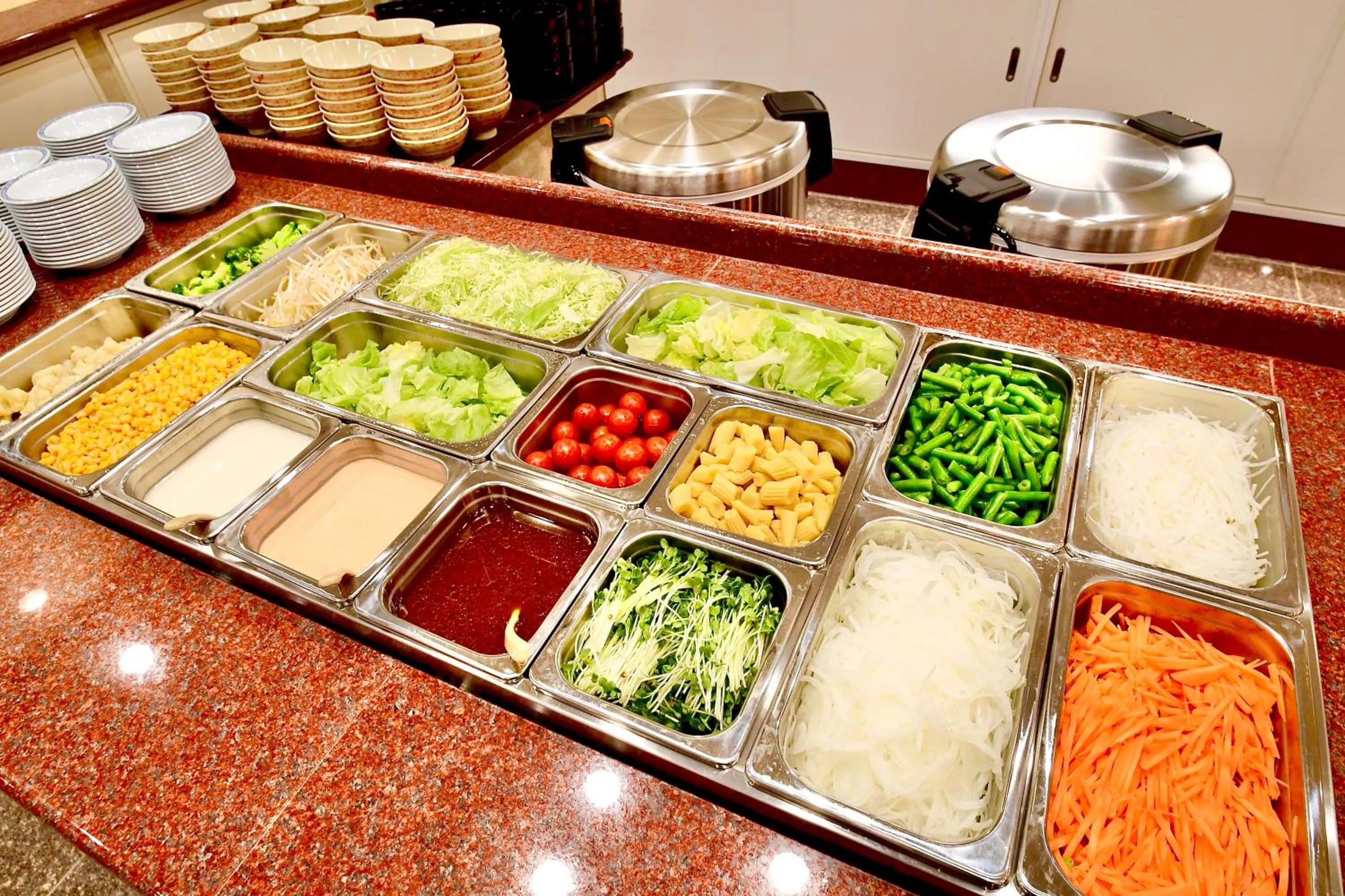 Food and drinks in Himeji Ekimae Universal Hotel Minamiguchi