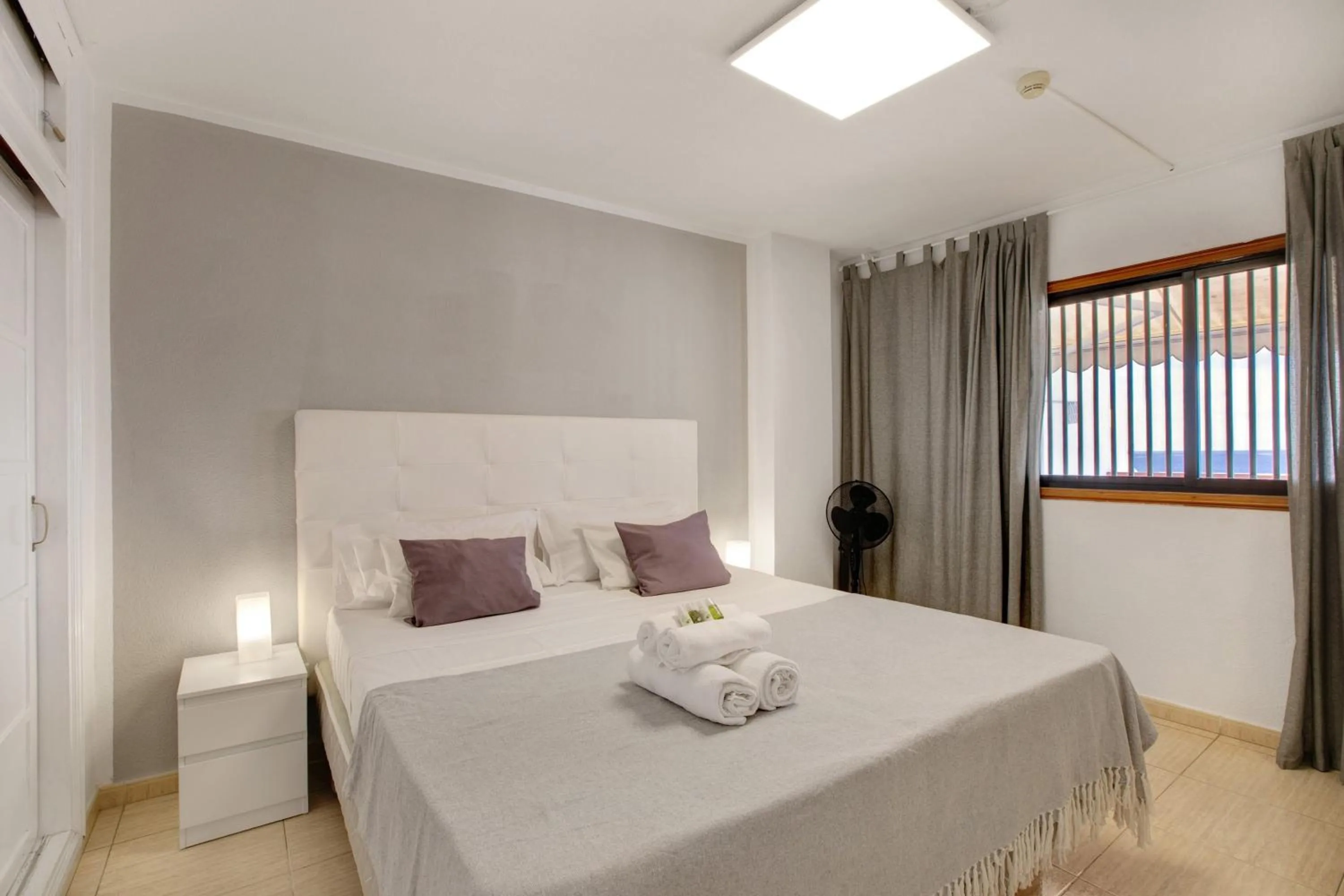 Living room, Bed in Las Fuentes