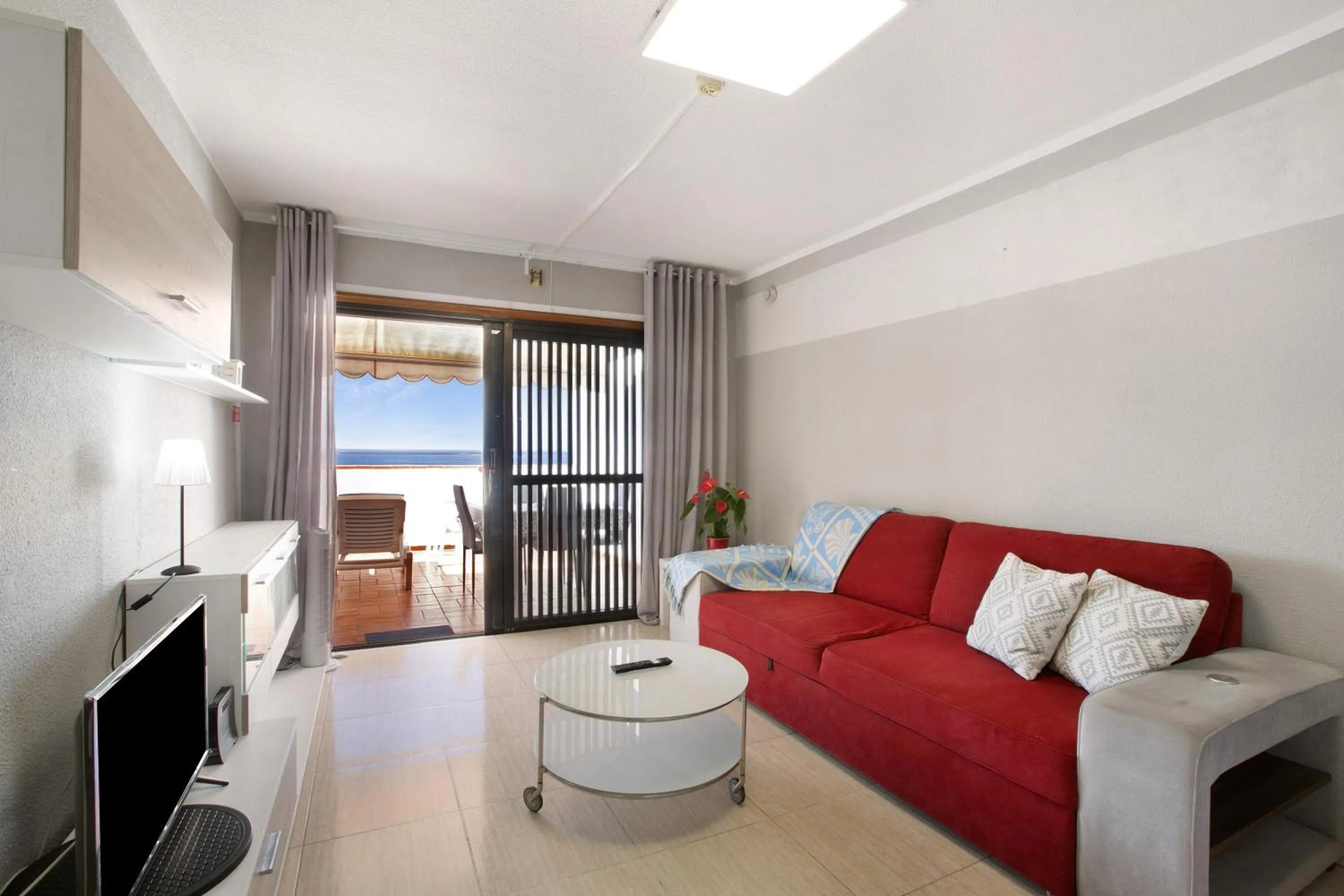 Property building in Las Fuentes